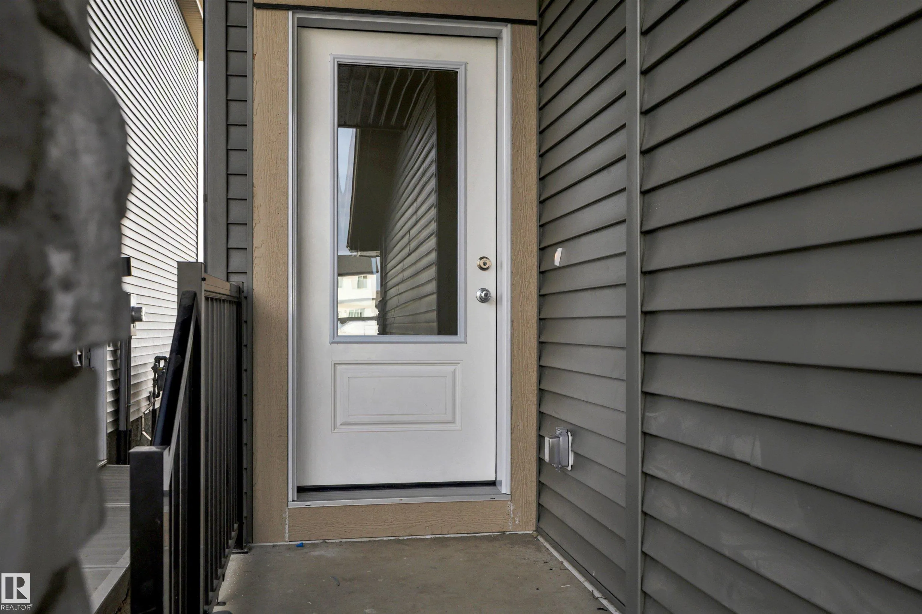 5439 Hawthorn Run