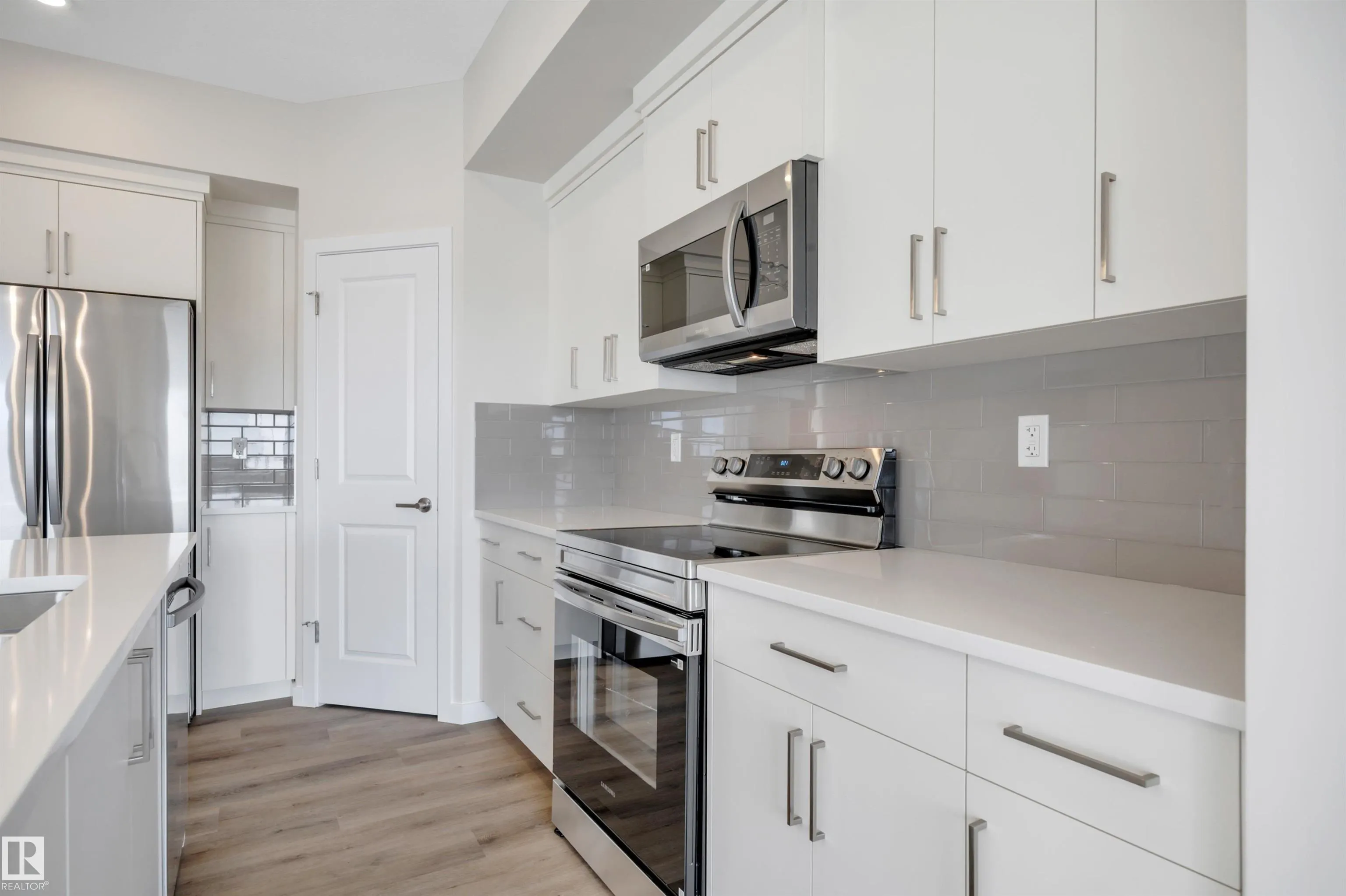 5439 Hawthorn Run