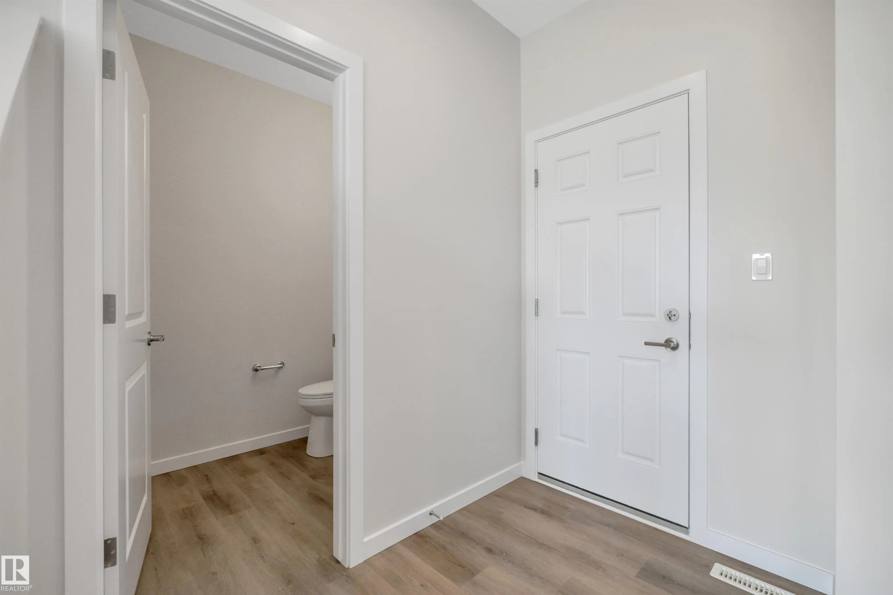 5439 Hawthorn Run