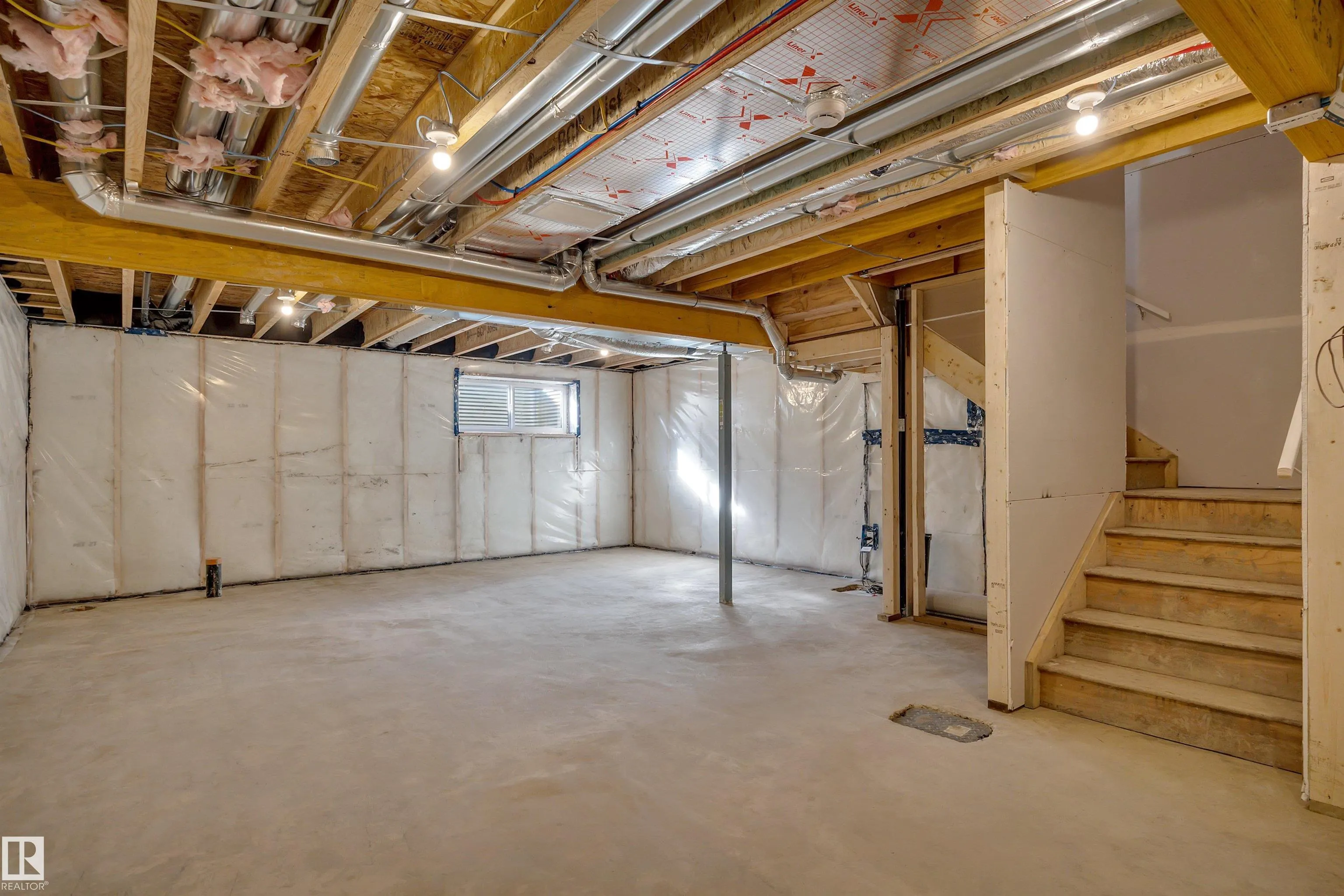 5439 Hawthorn Run