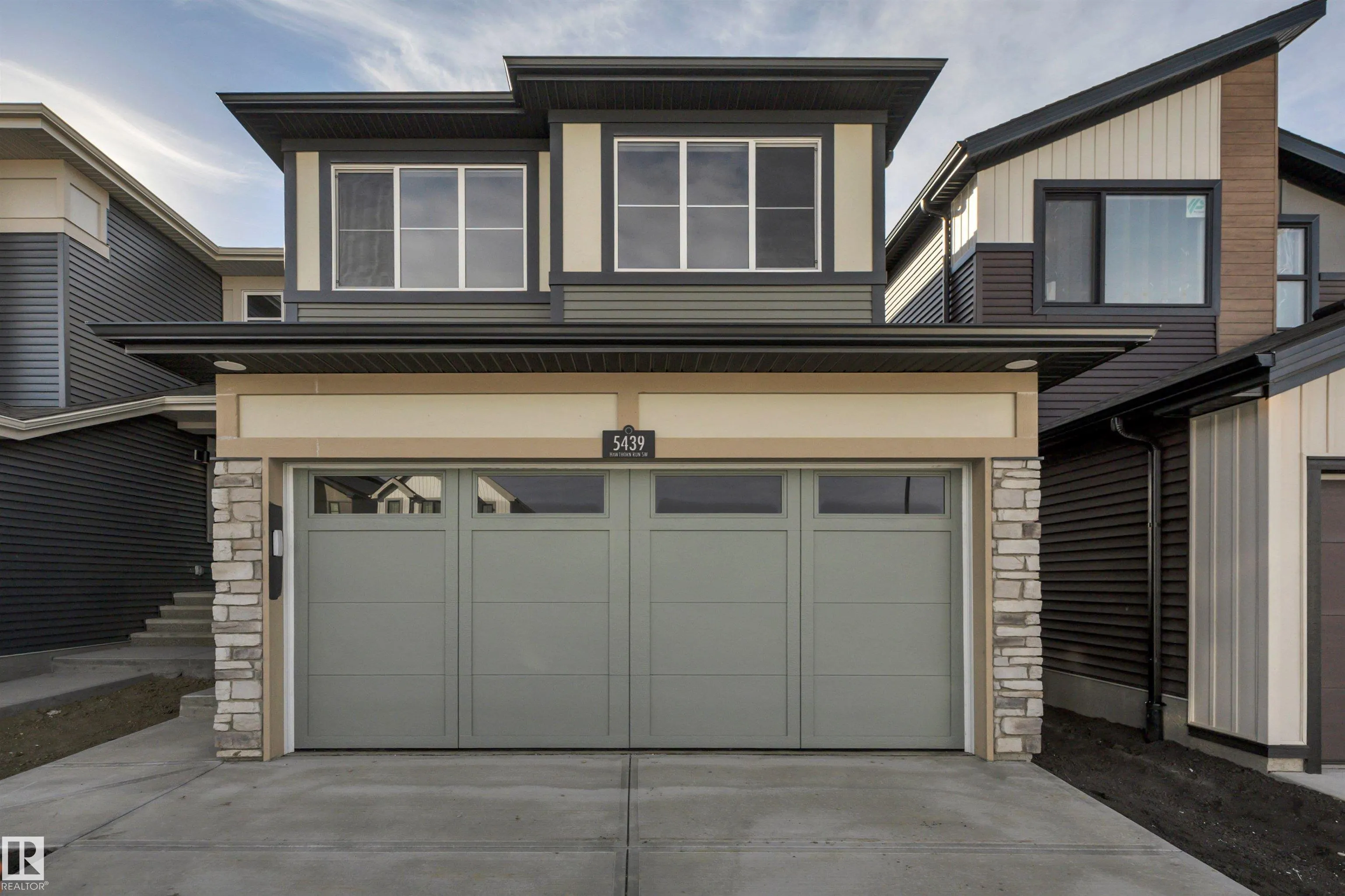 5439 Hawthorn Run
