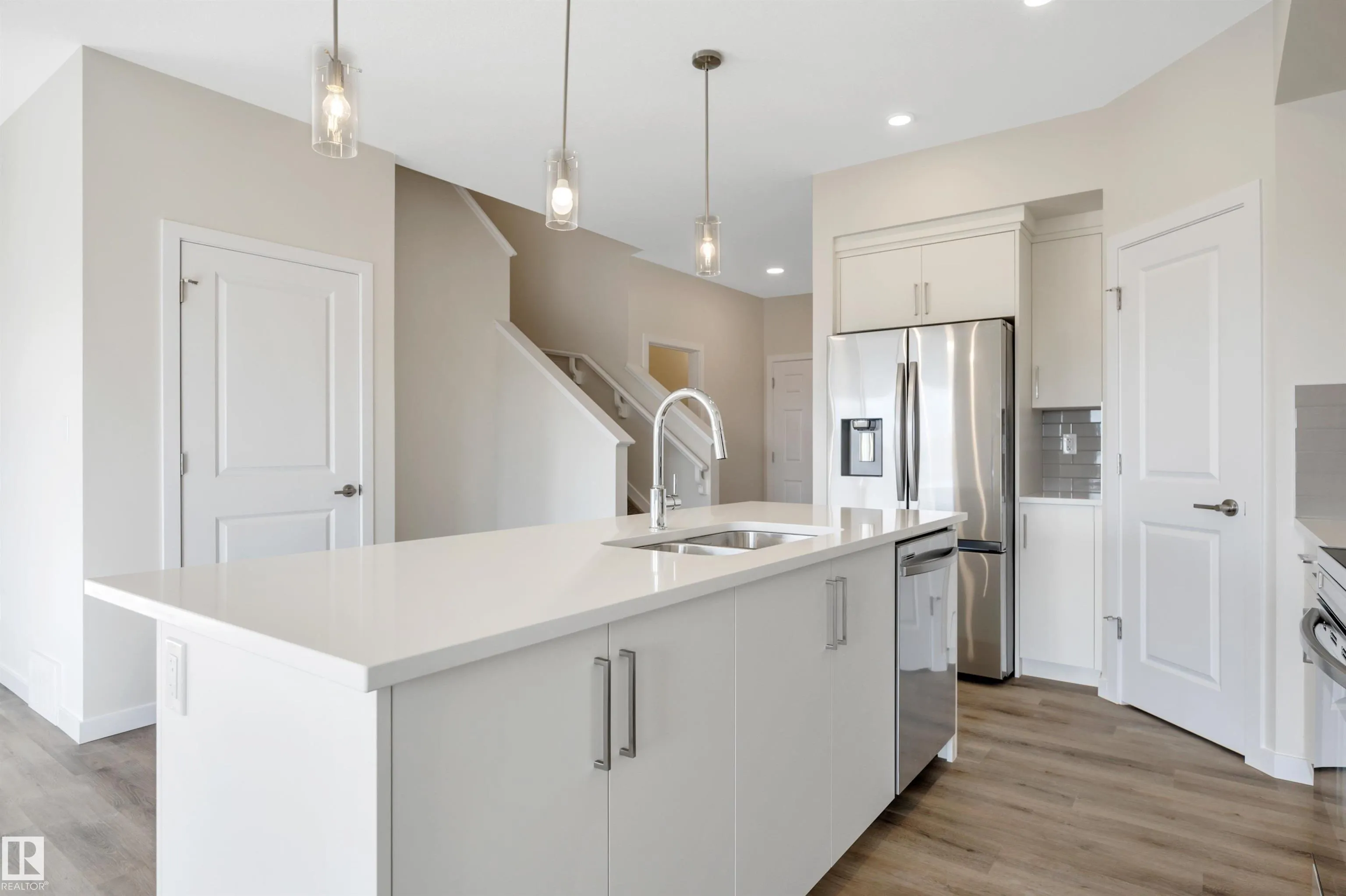 5439 Hawthorn Run