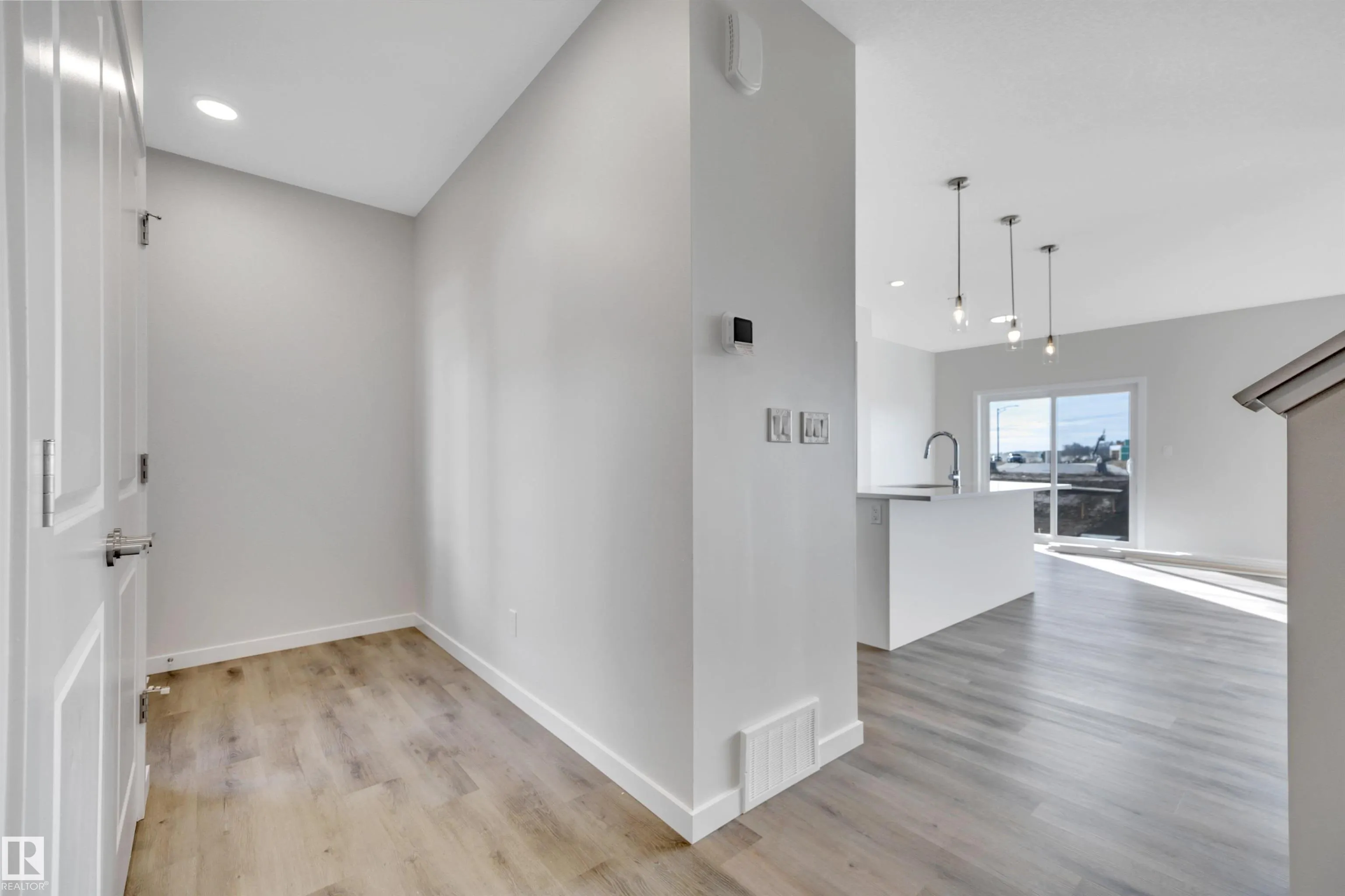5439 Hawthorn Run