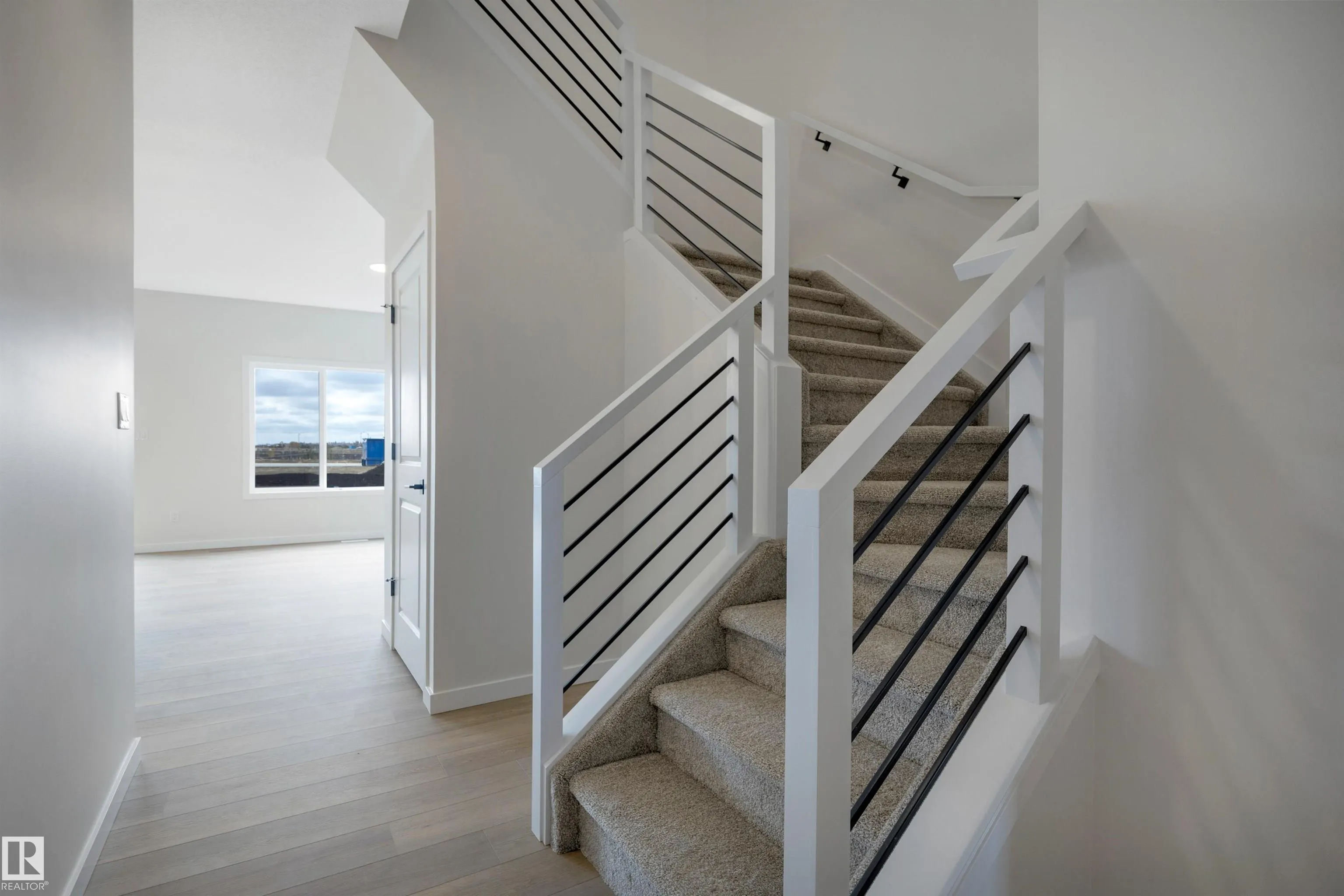 5441 Hawthorn Run