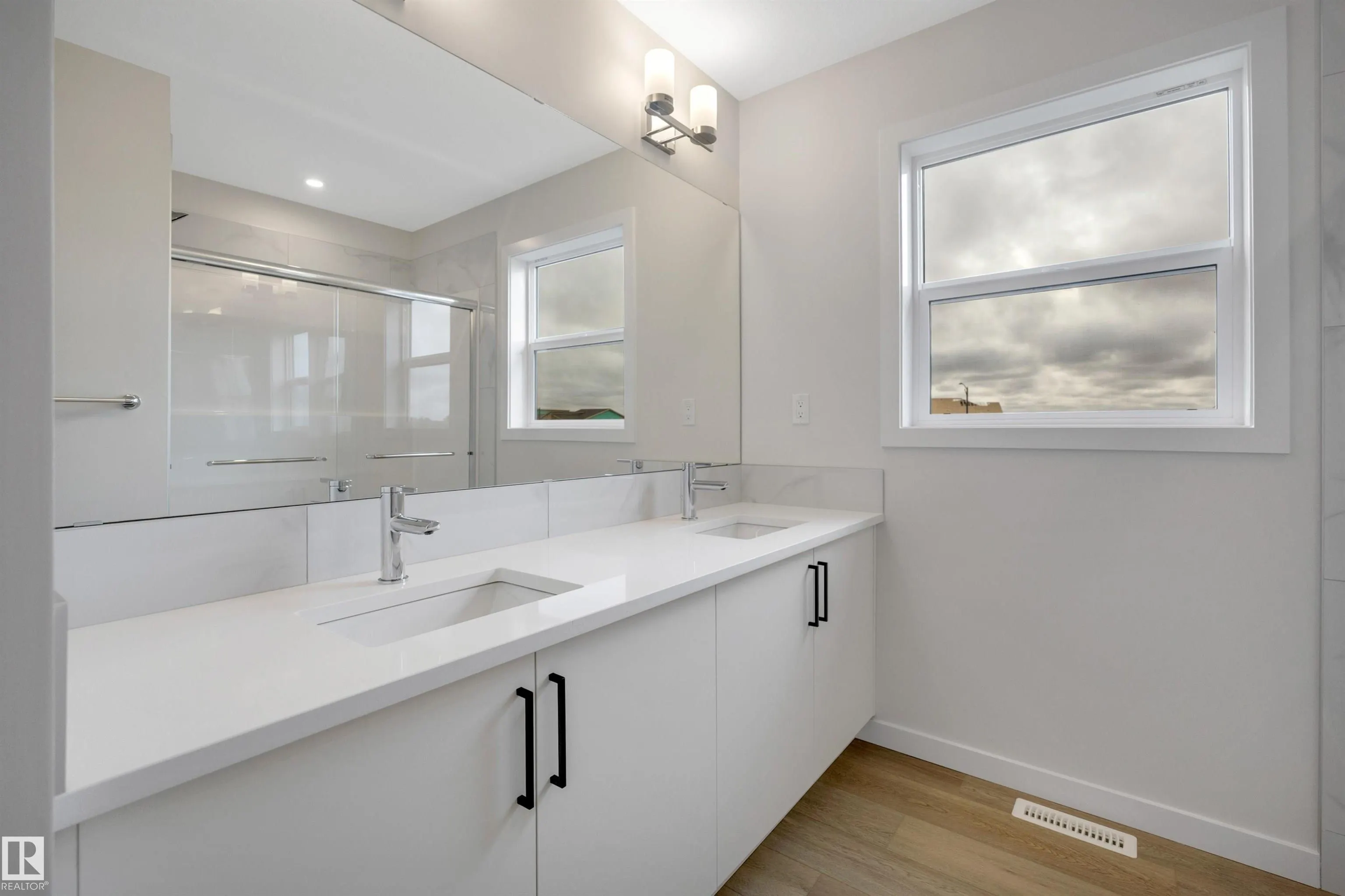 5441 Hawthorn Run