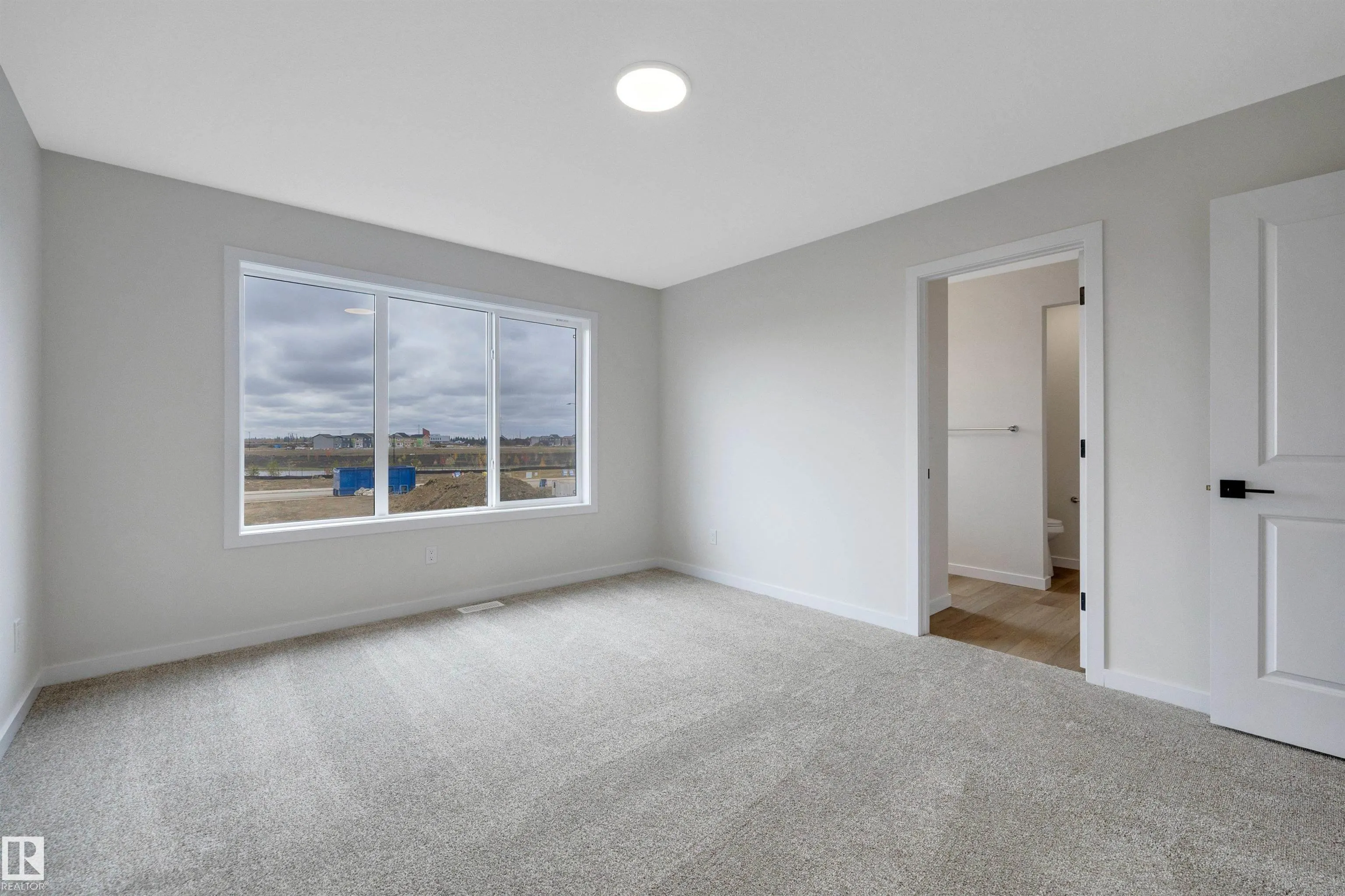 5441 Hawthorn Run
