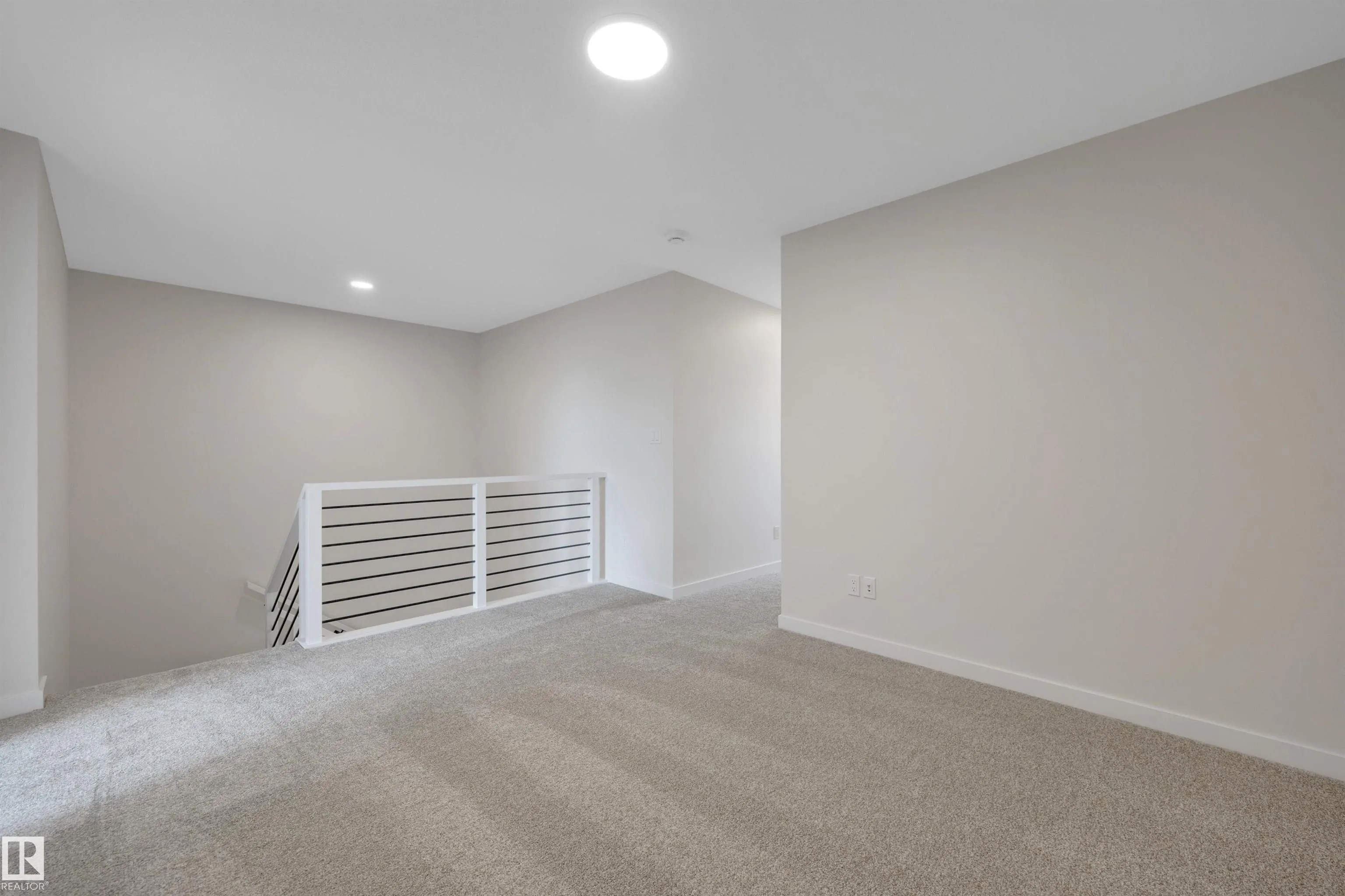 5441 Hawthorn Run