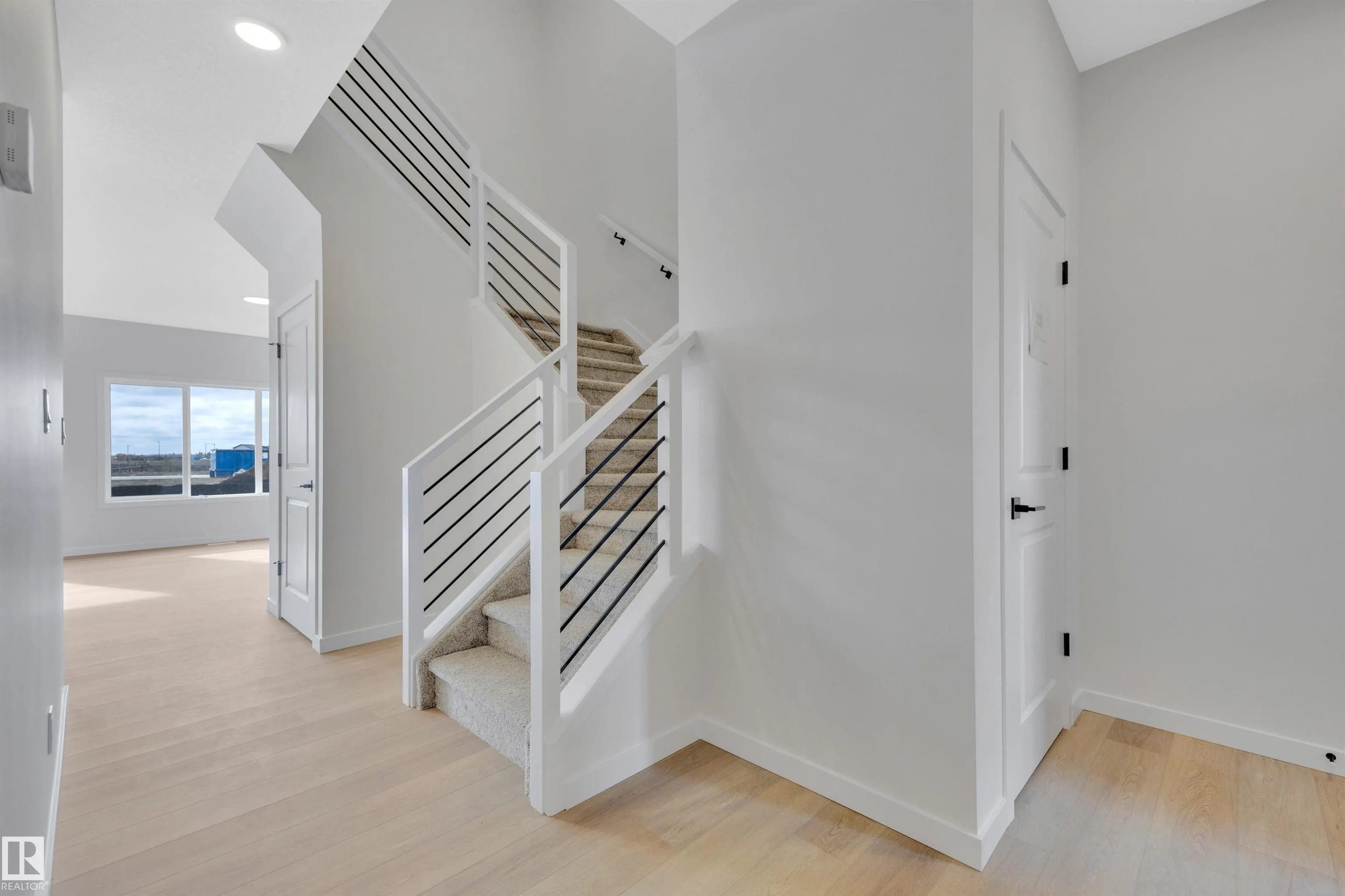 5441 Hawthorn Run