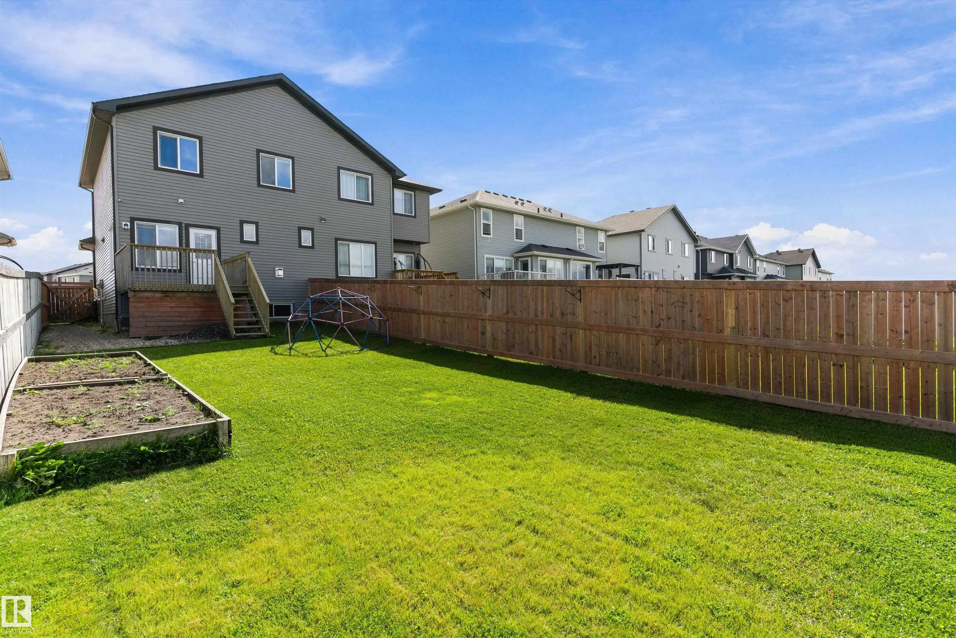 948 MORRIS Way