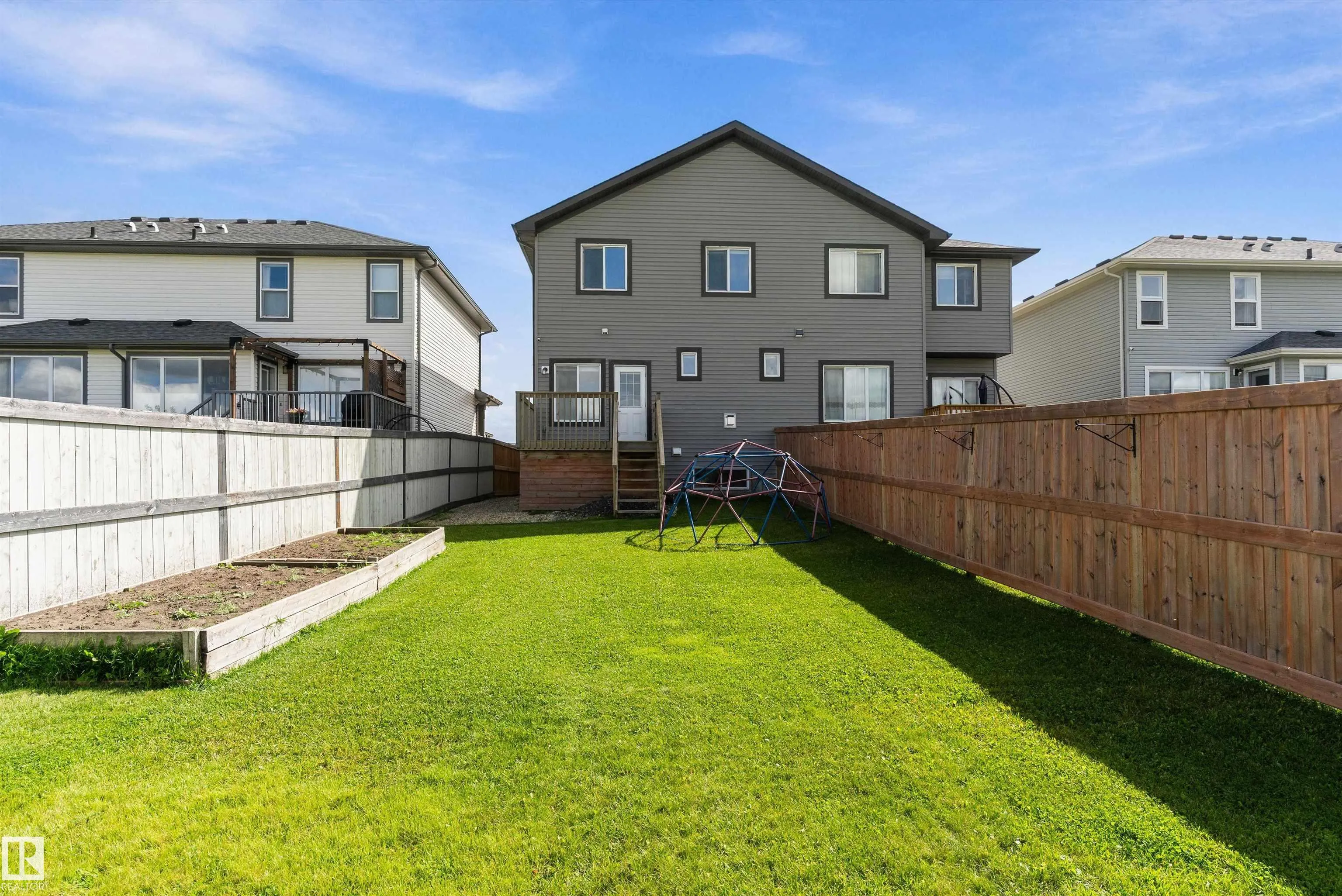 948 MORRIS Way