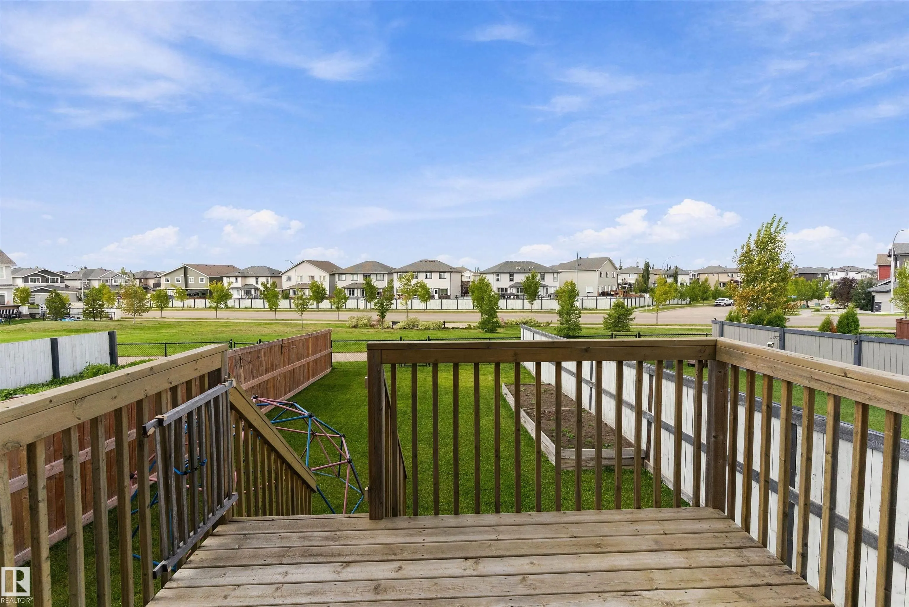 948 MORRIS Way