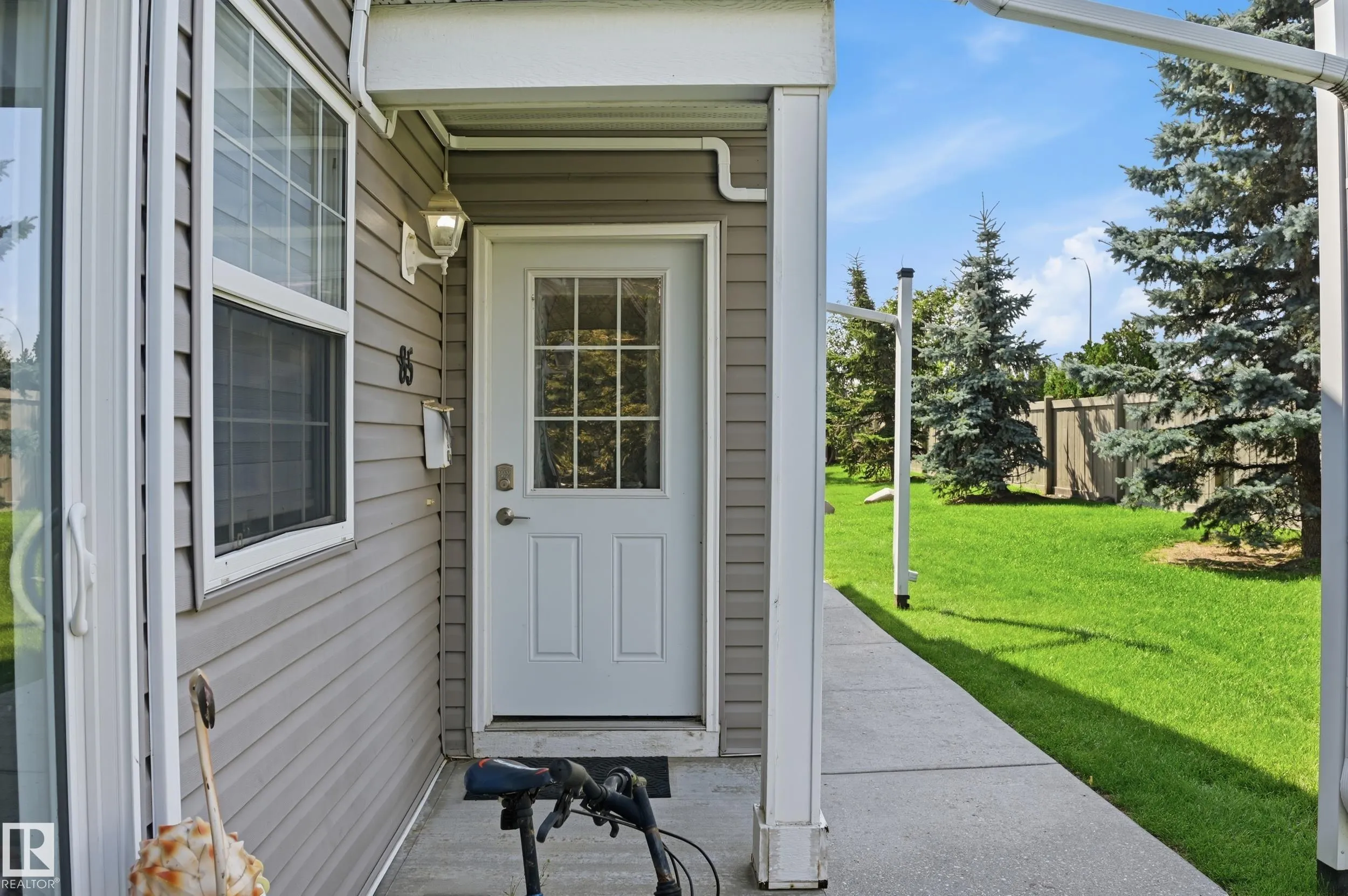 150 EDWARDS Drive