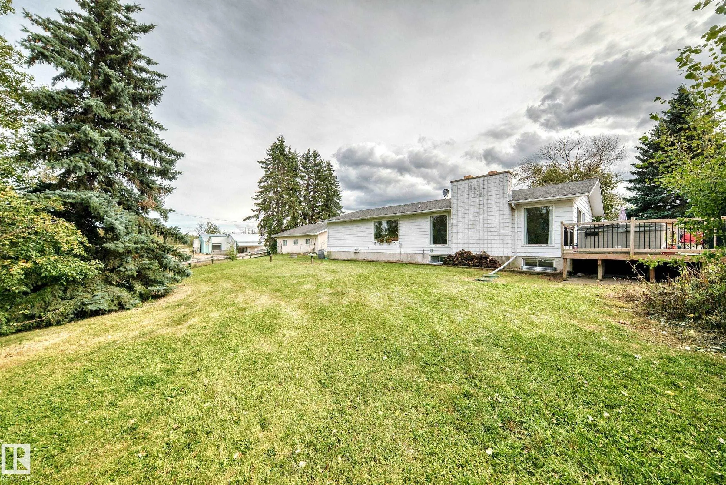 23230 TWP ROAD 520