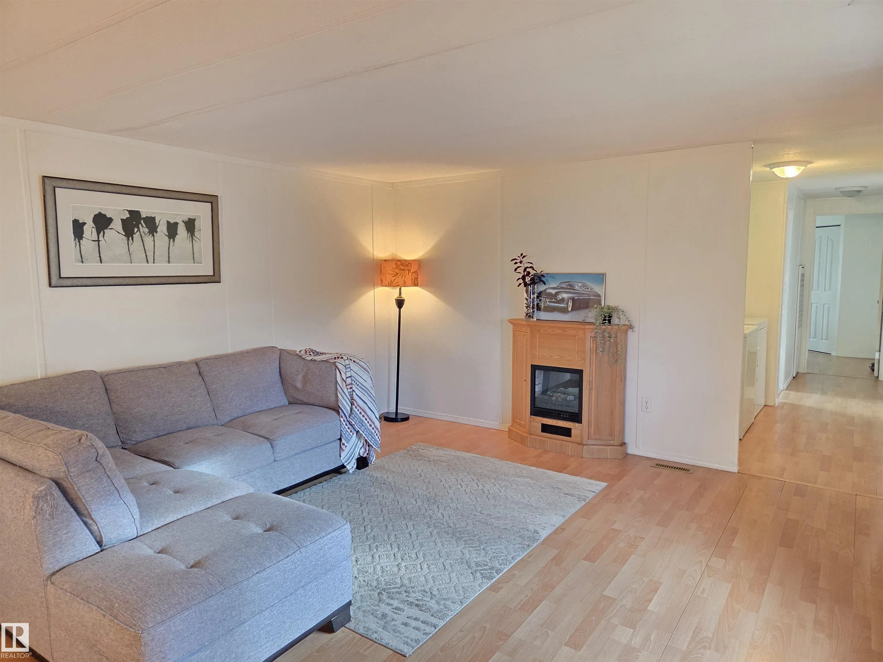 5 Calmar Mobile Home Park