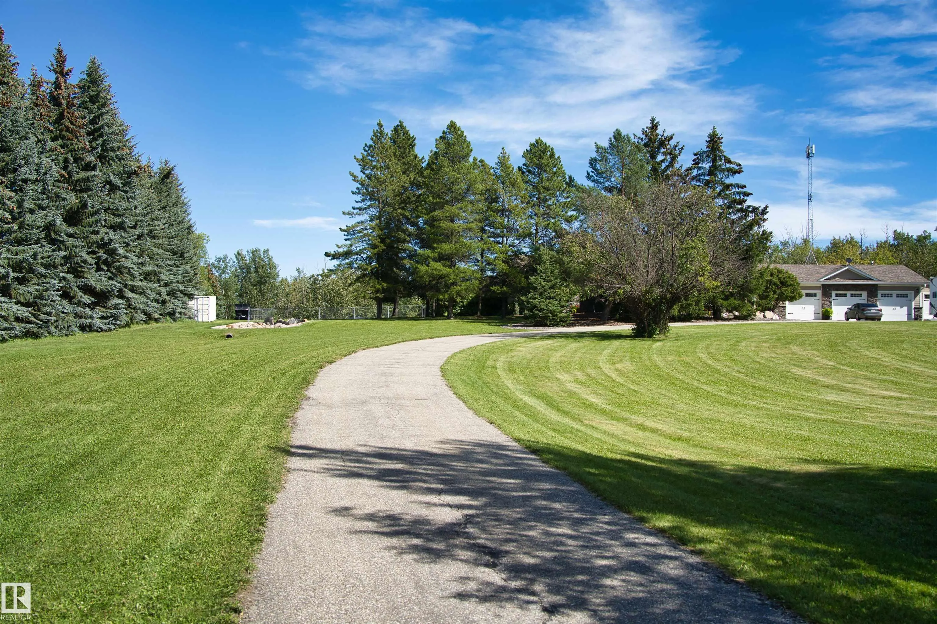 39 53504 RGE ROAD 274