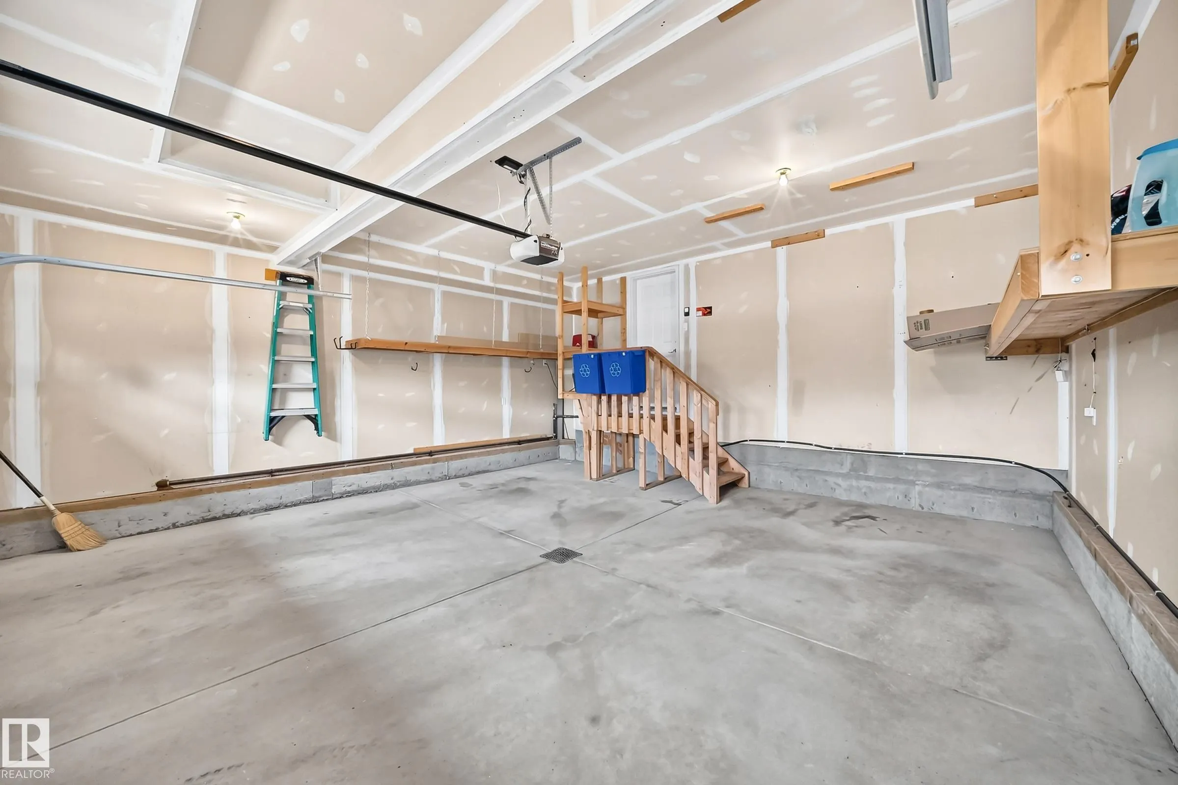 3329 WEST COURT