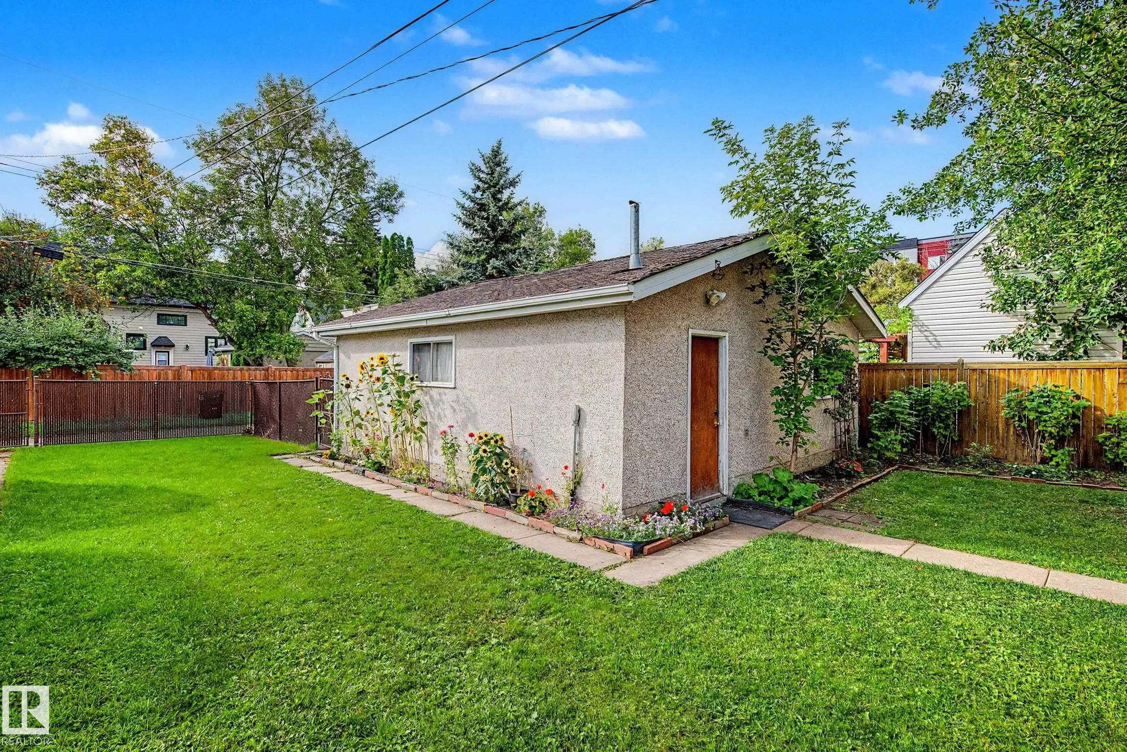 10830 138 Street