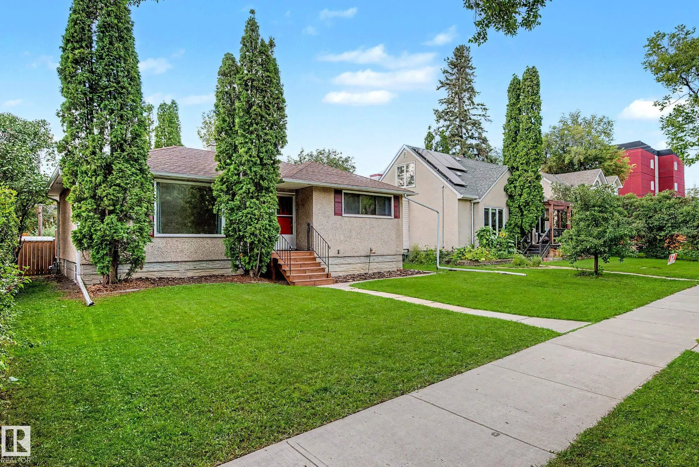 10830 138 Street