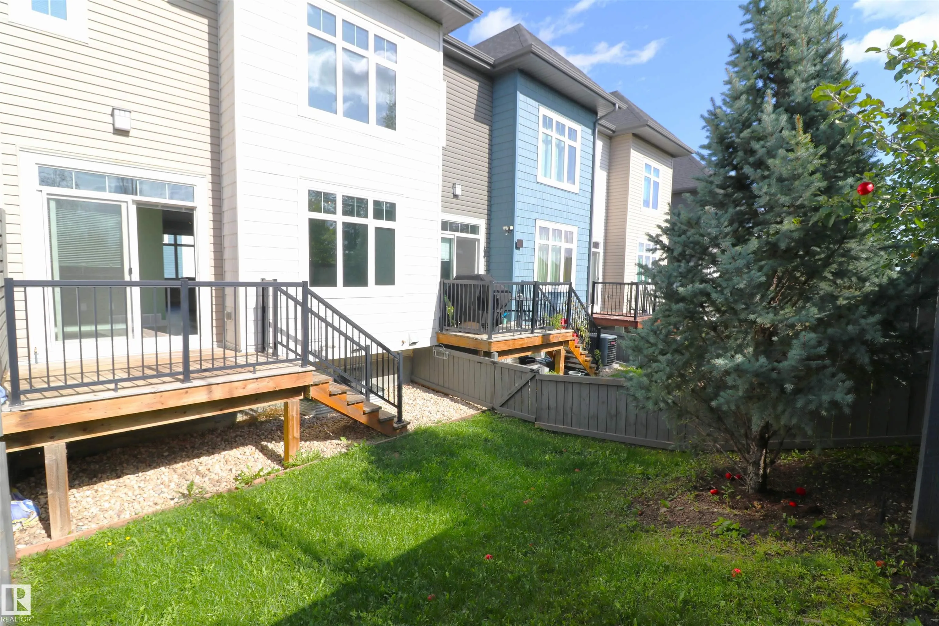 600 BELLEROSE Drive