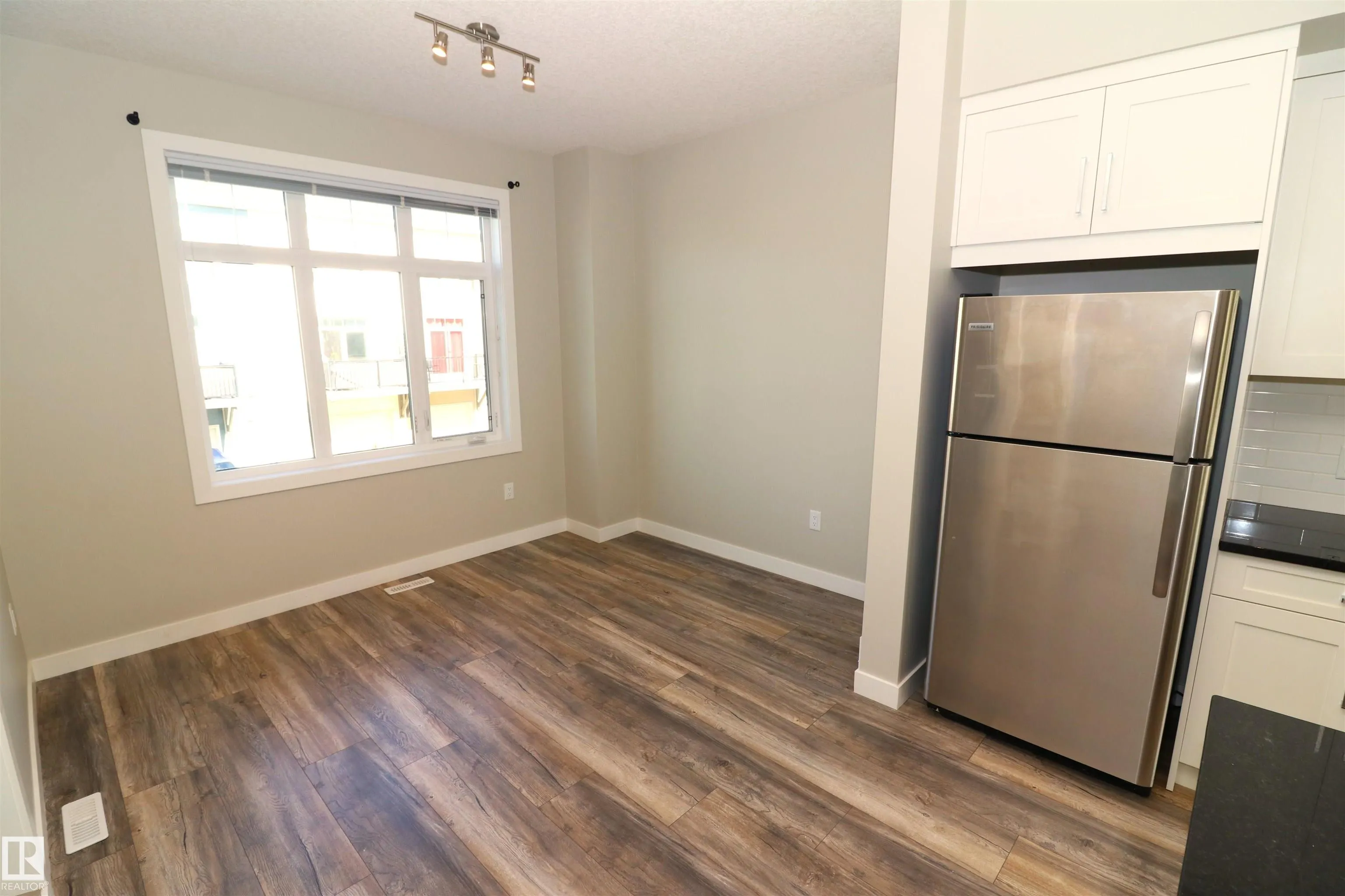 600 BELLEROSE Drive
