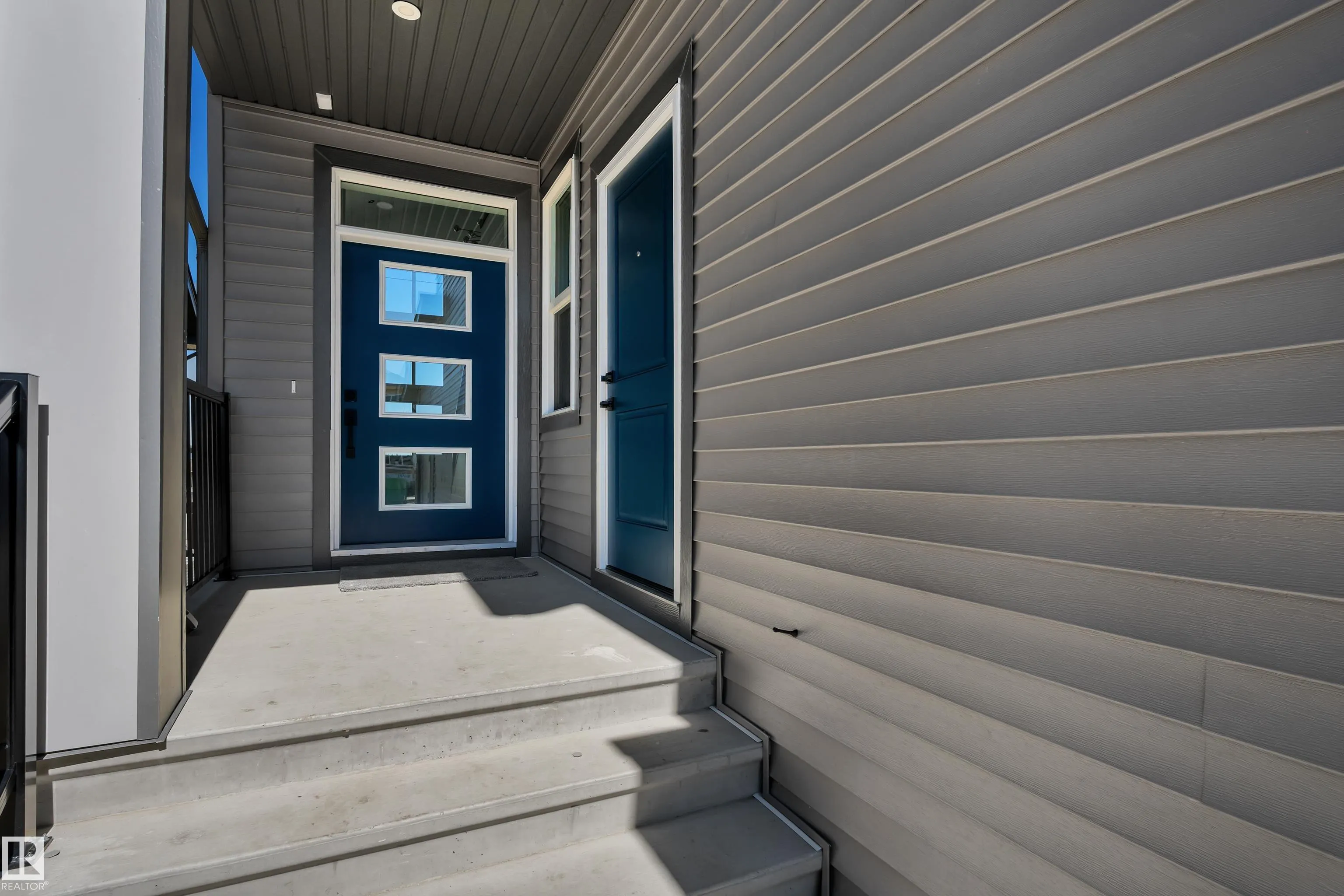 266 Falcon Crescent
