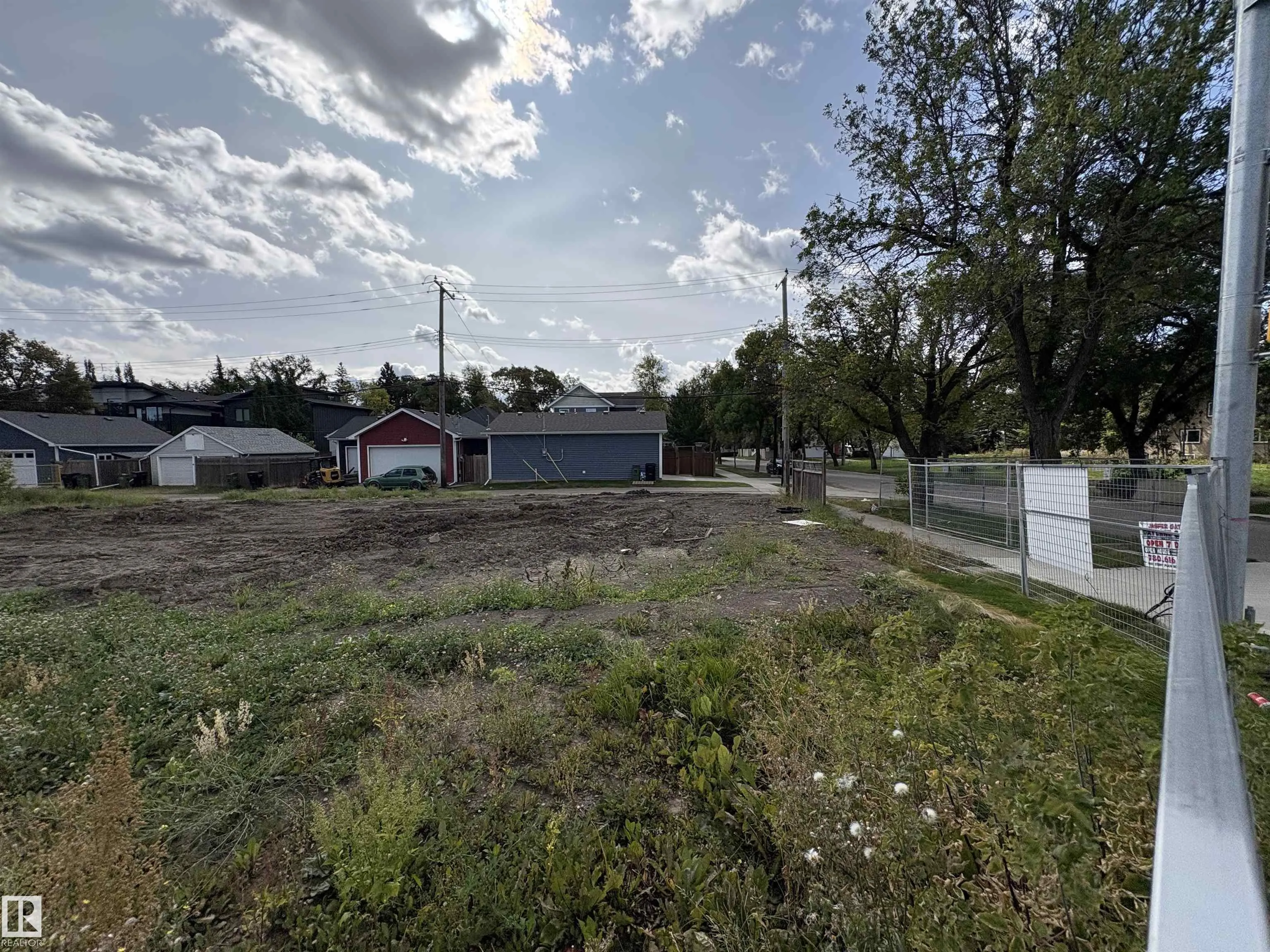 14431 STONY PLAIN RD Road