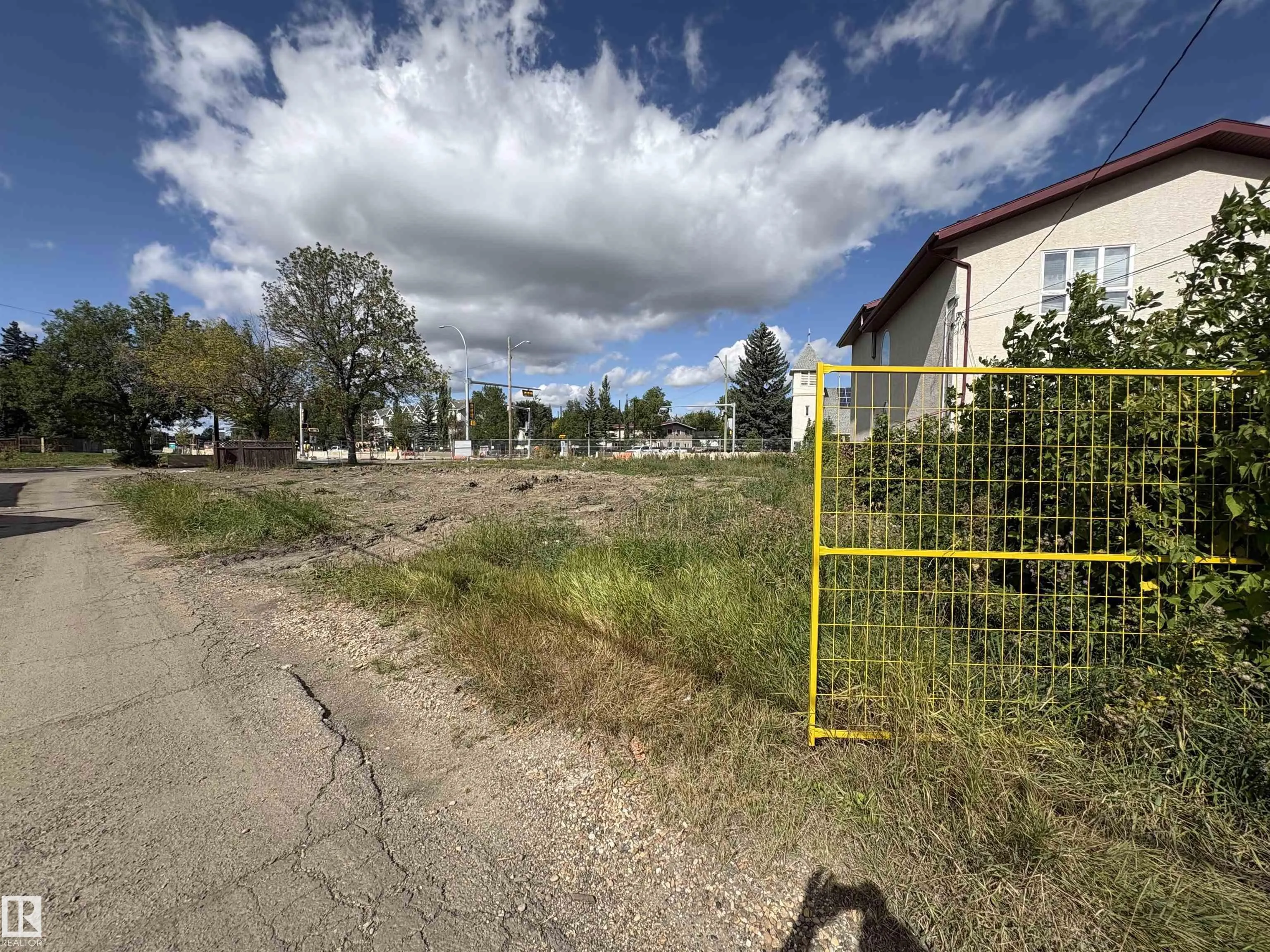 14431 STONY PLAIN RD Road