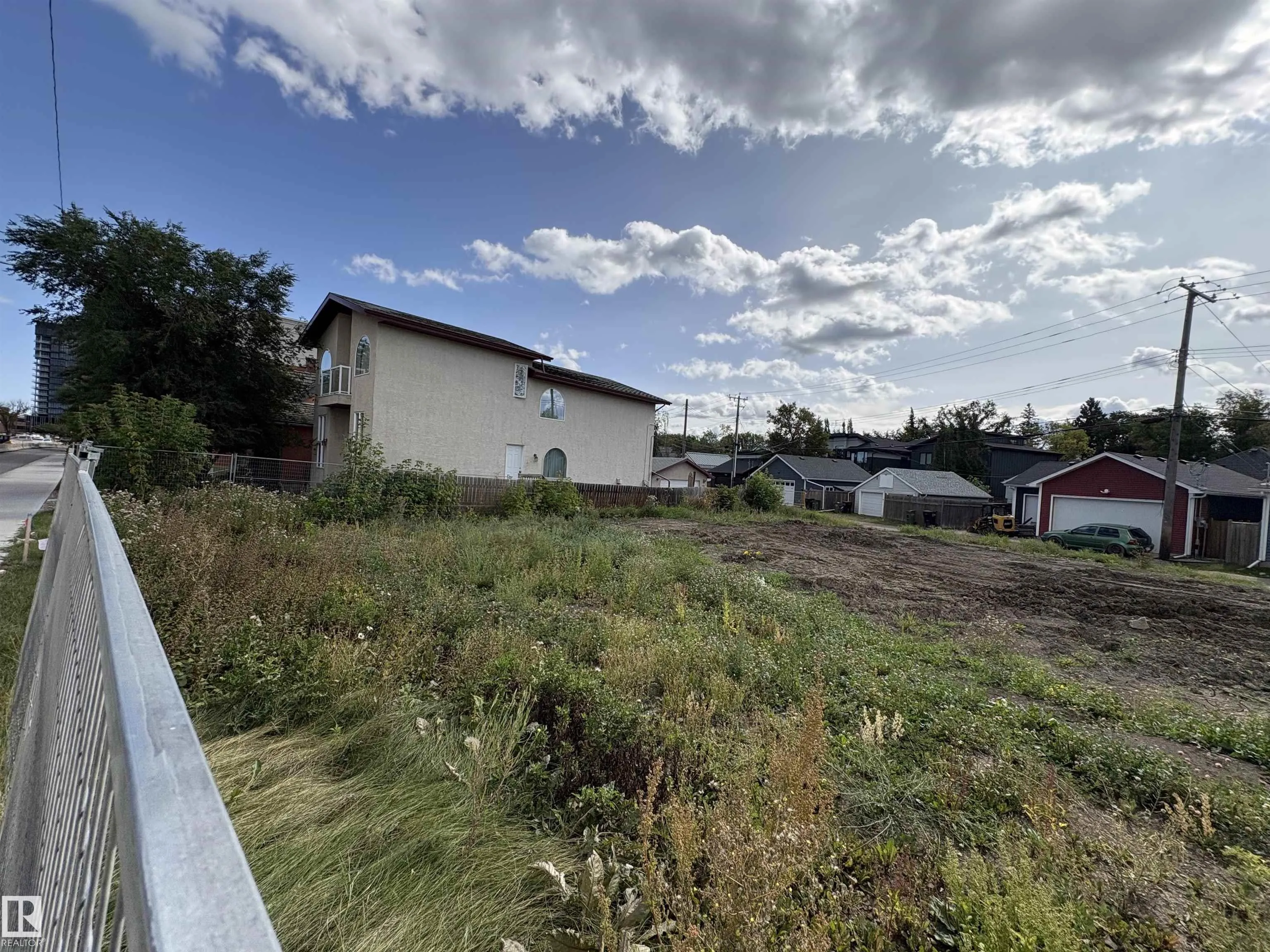 14431 STONY PLAIN RD Road