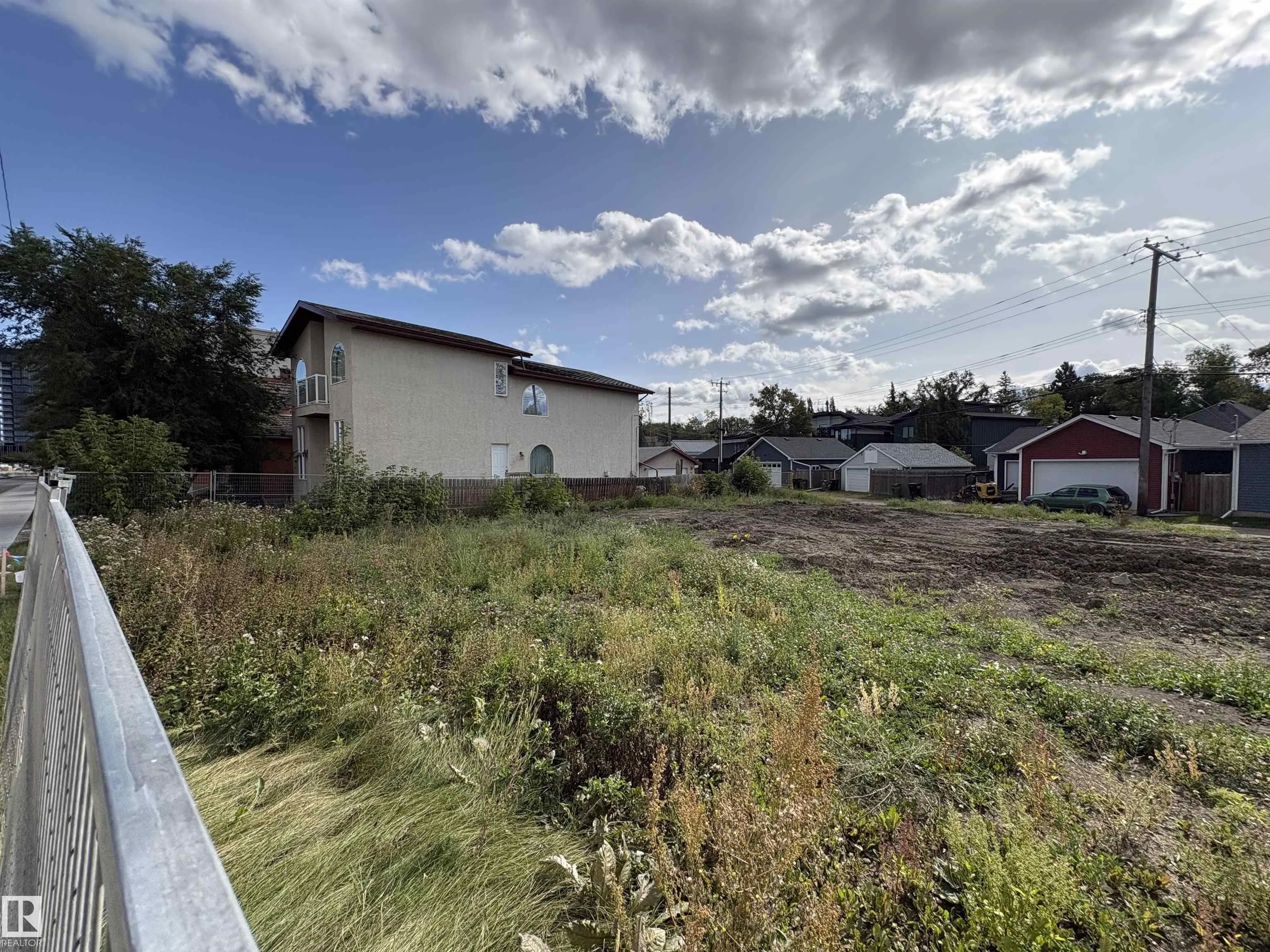 14431 STONY PLAIN RD Road