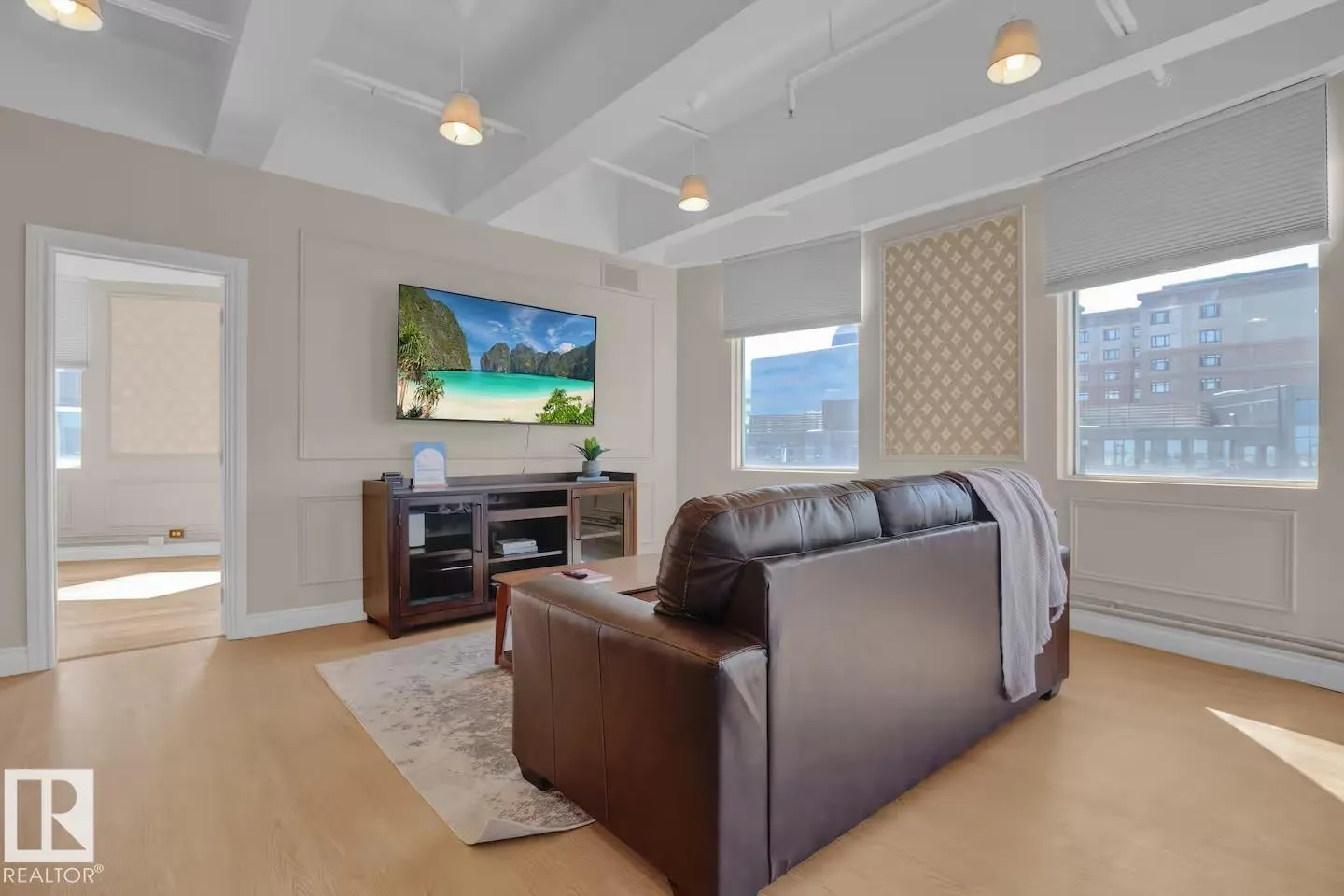 10105 109 Street