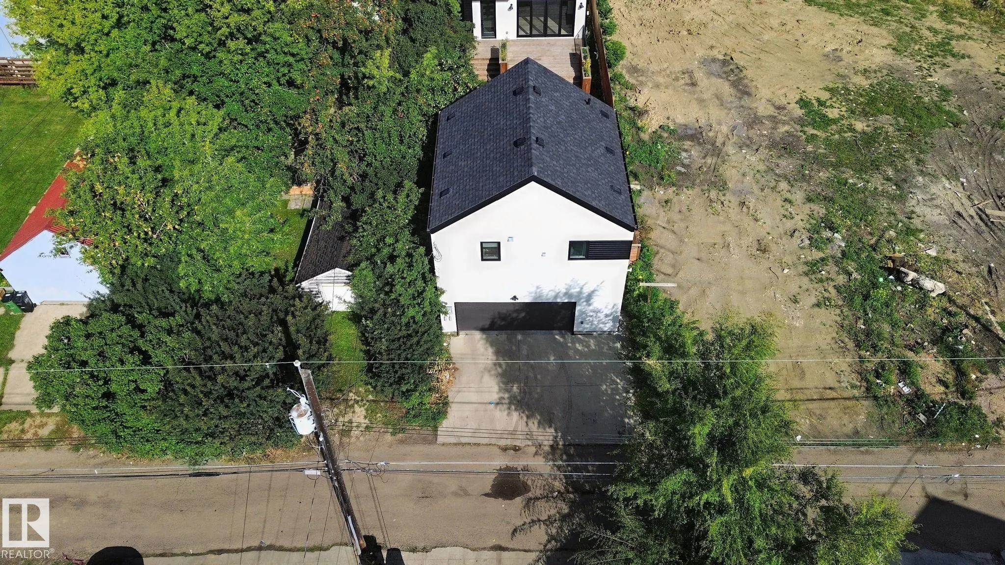 10925 UNIVERSITY Avenue