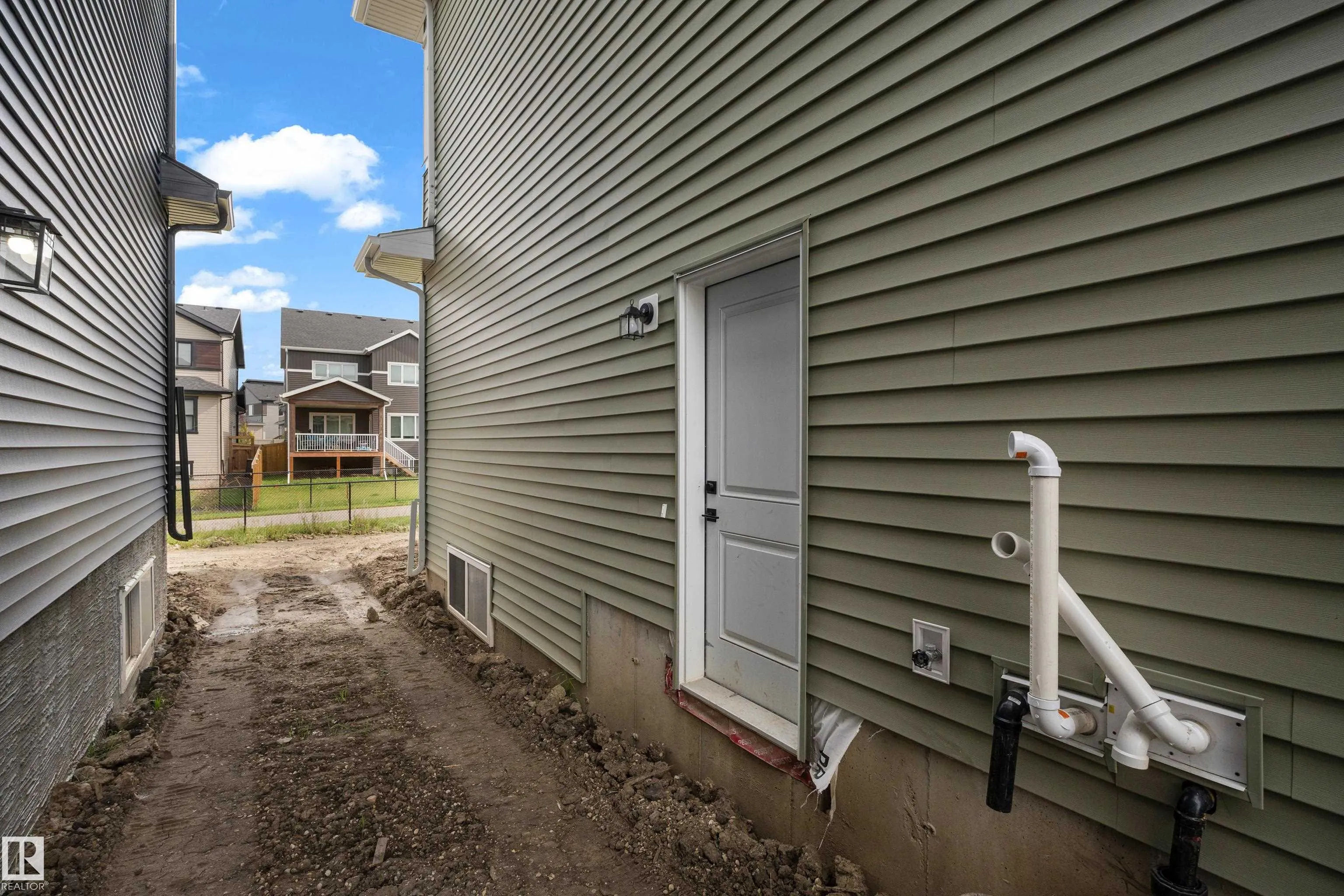 202 Linden Loop