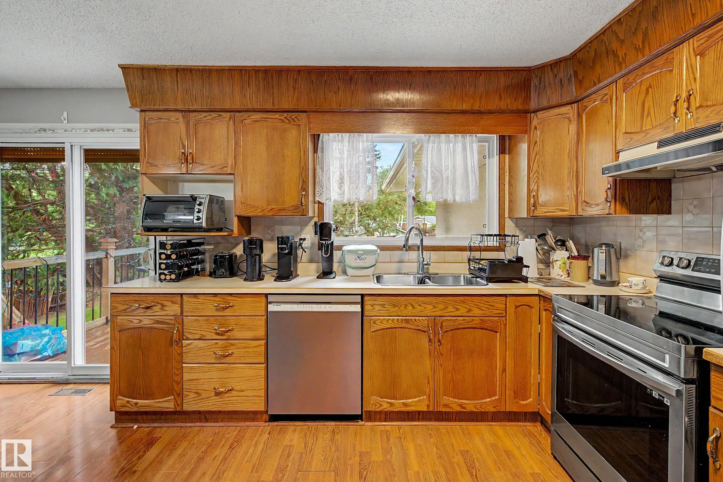 23 MONTCALM Crescent