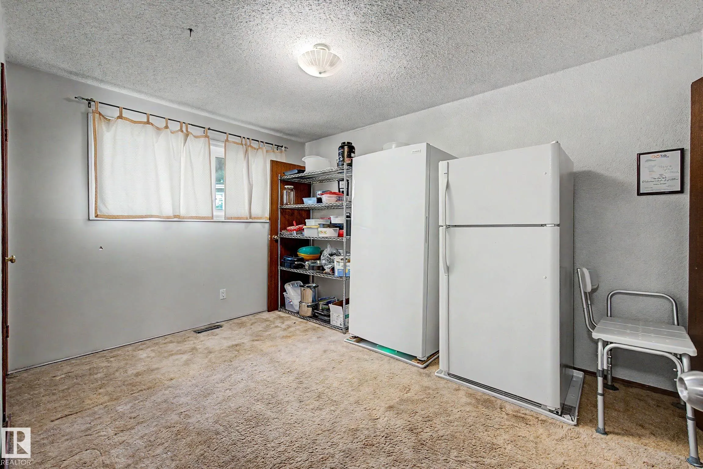 23 MONTCALM Crescent