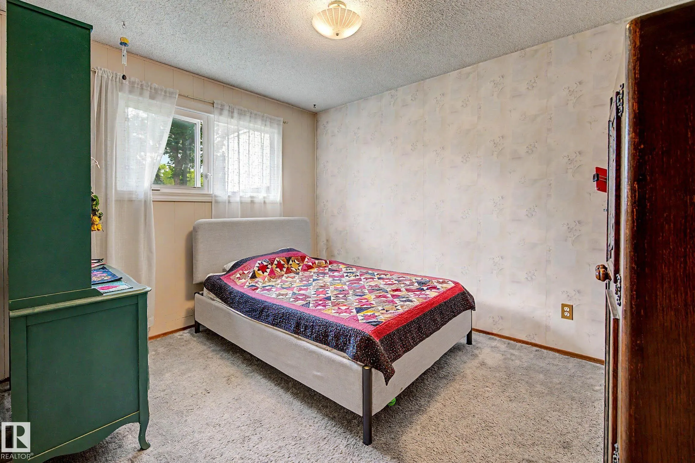 23 MONTCALM Crescent