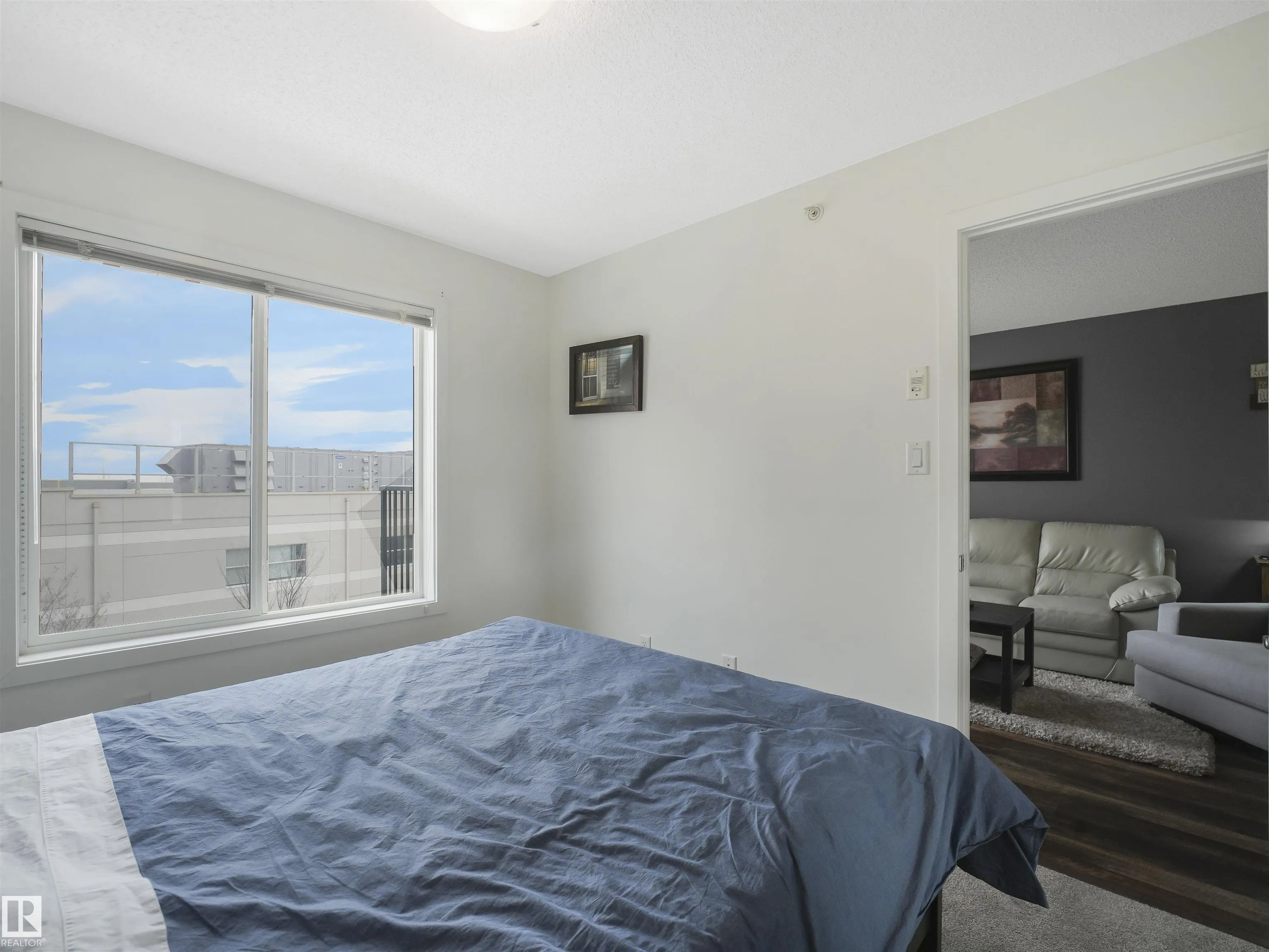 340 WINDERMERE Road
