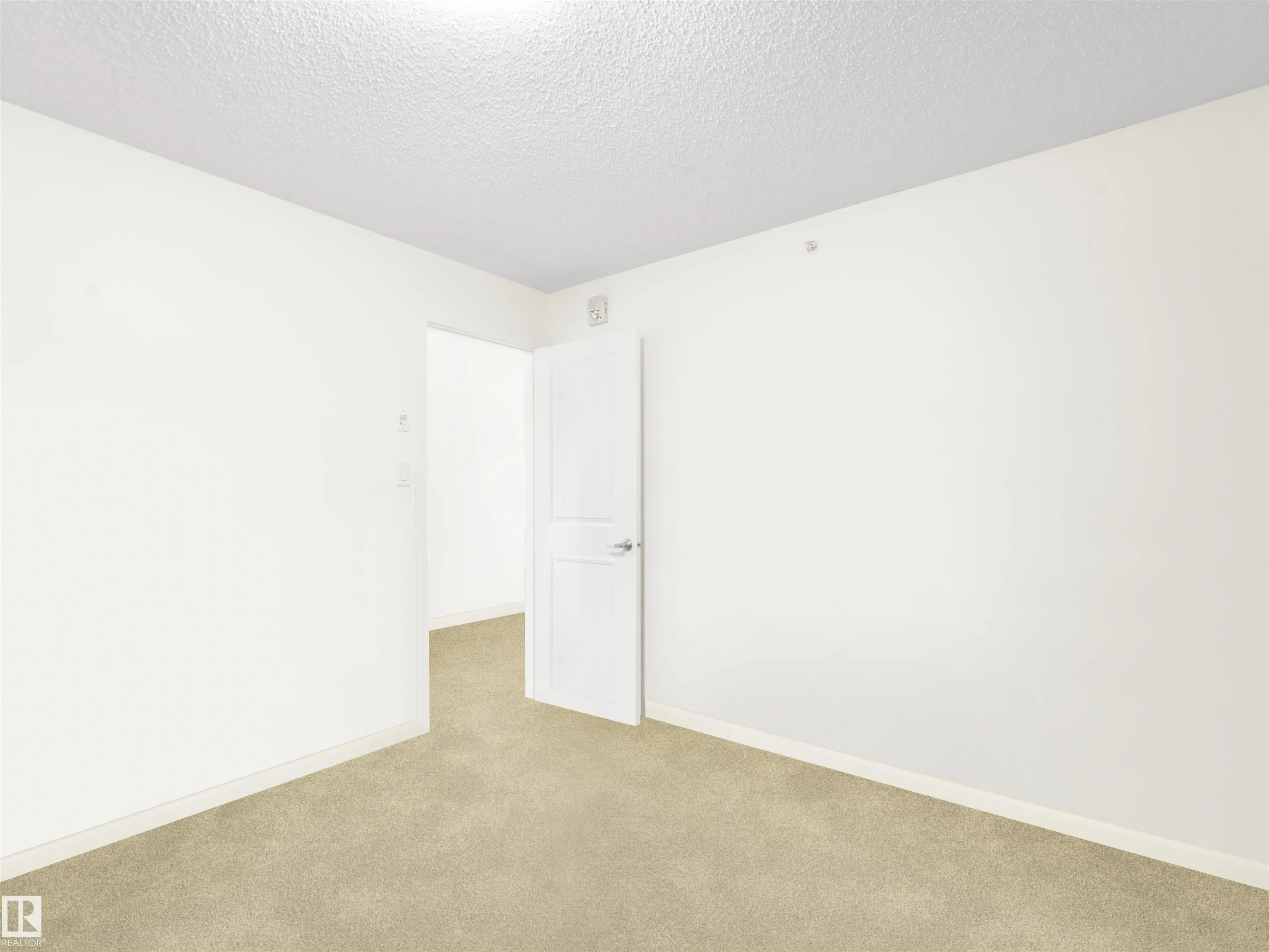 340 WINDERMERE Road