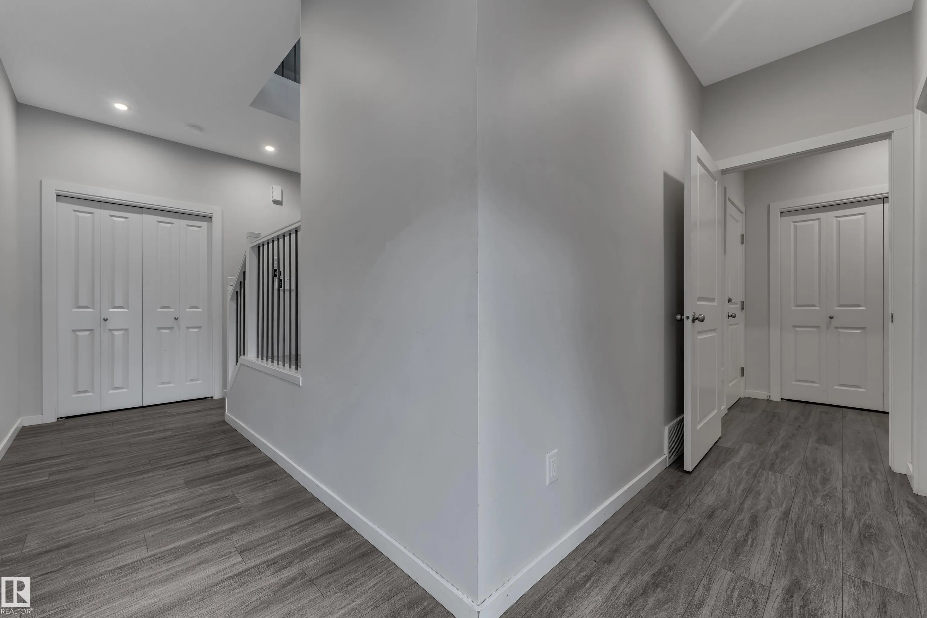 9450 PEAR Crescent