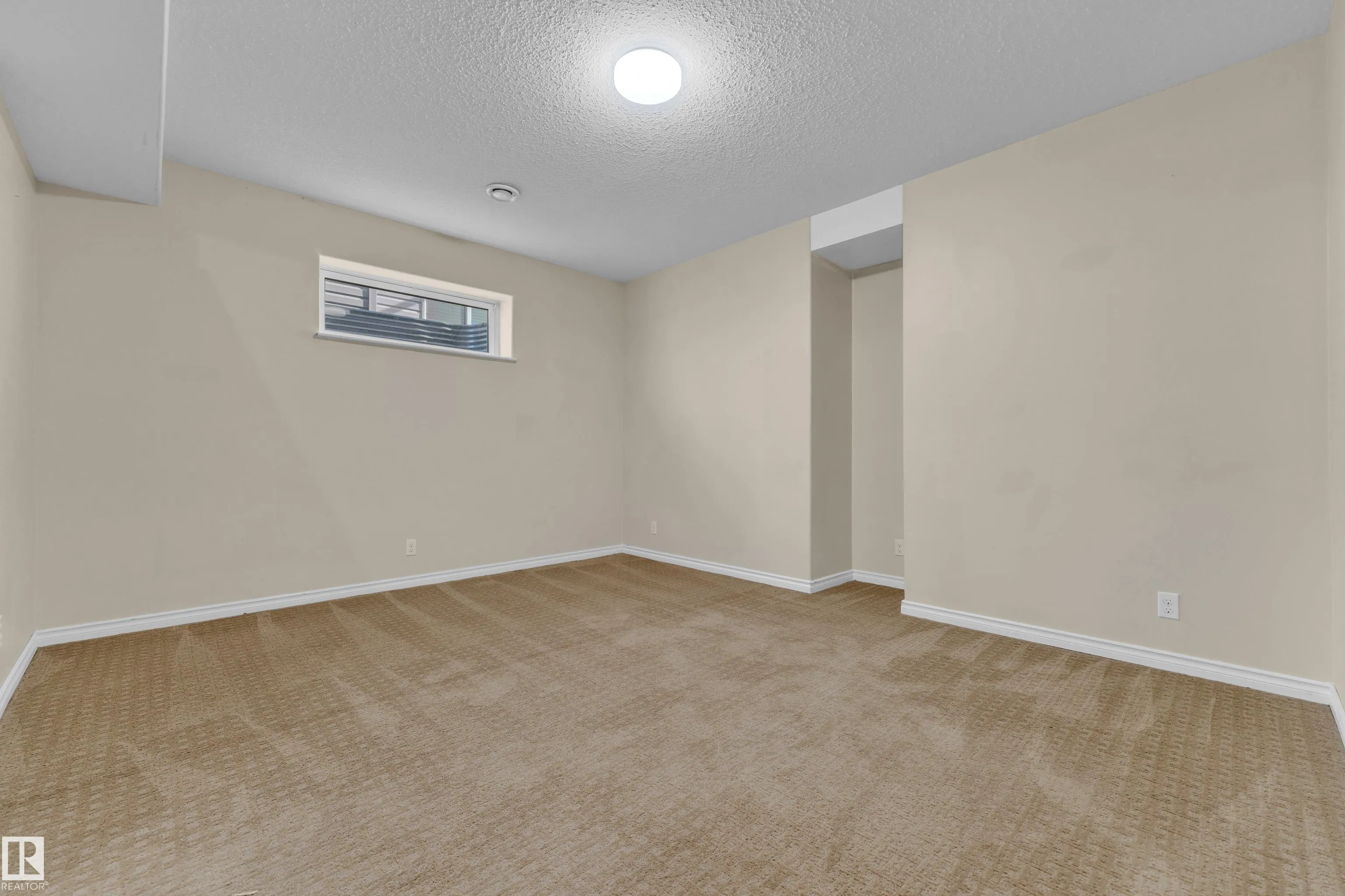 5528 209st