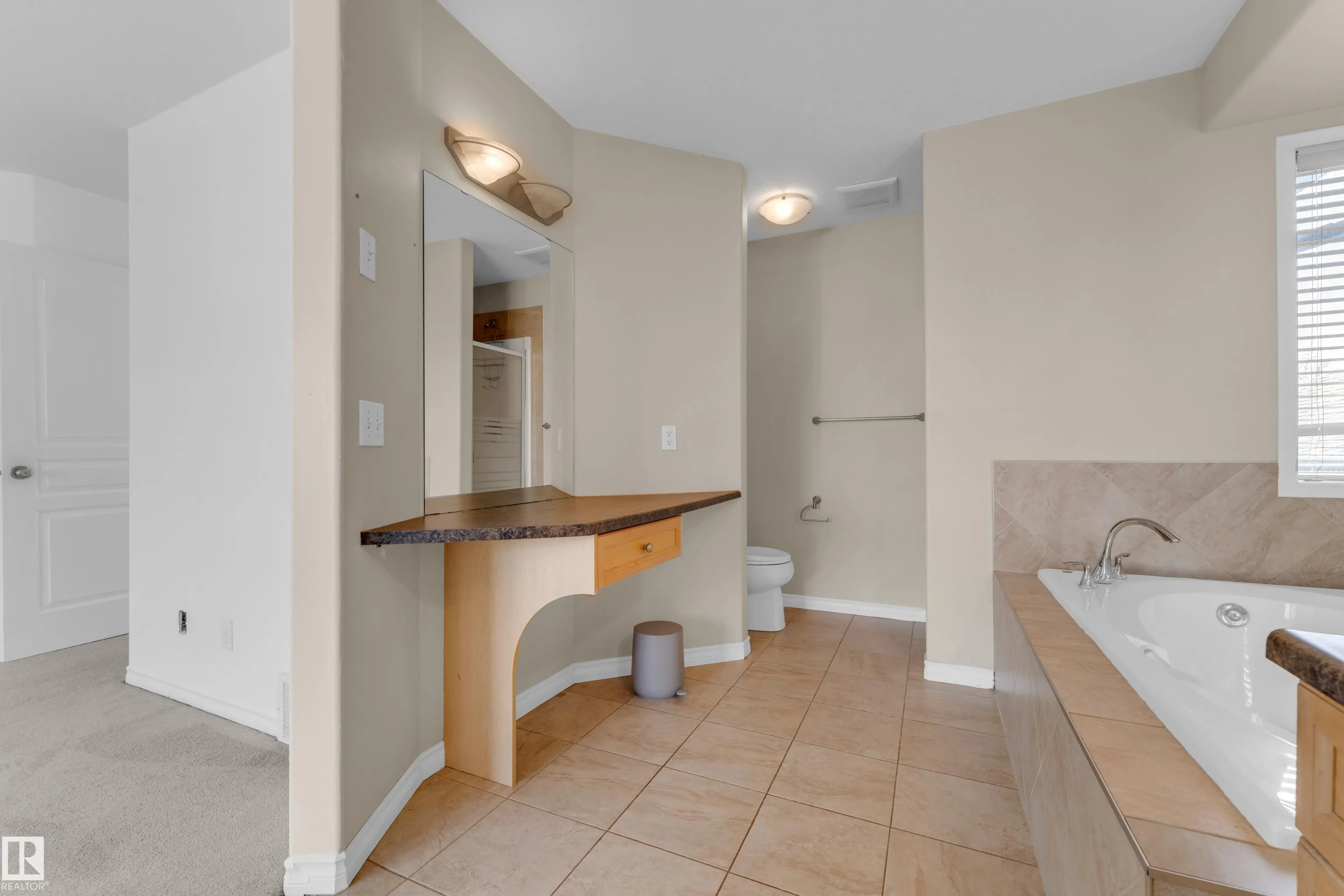 5528 209st