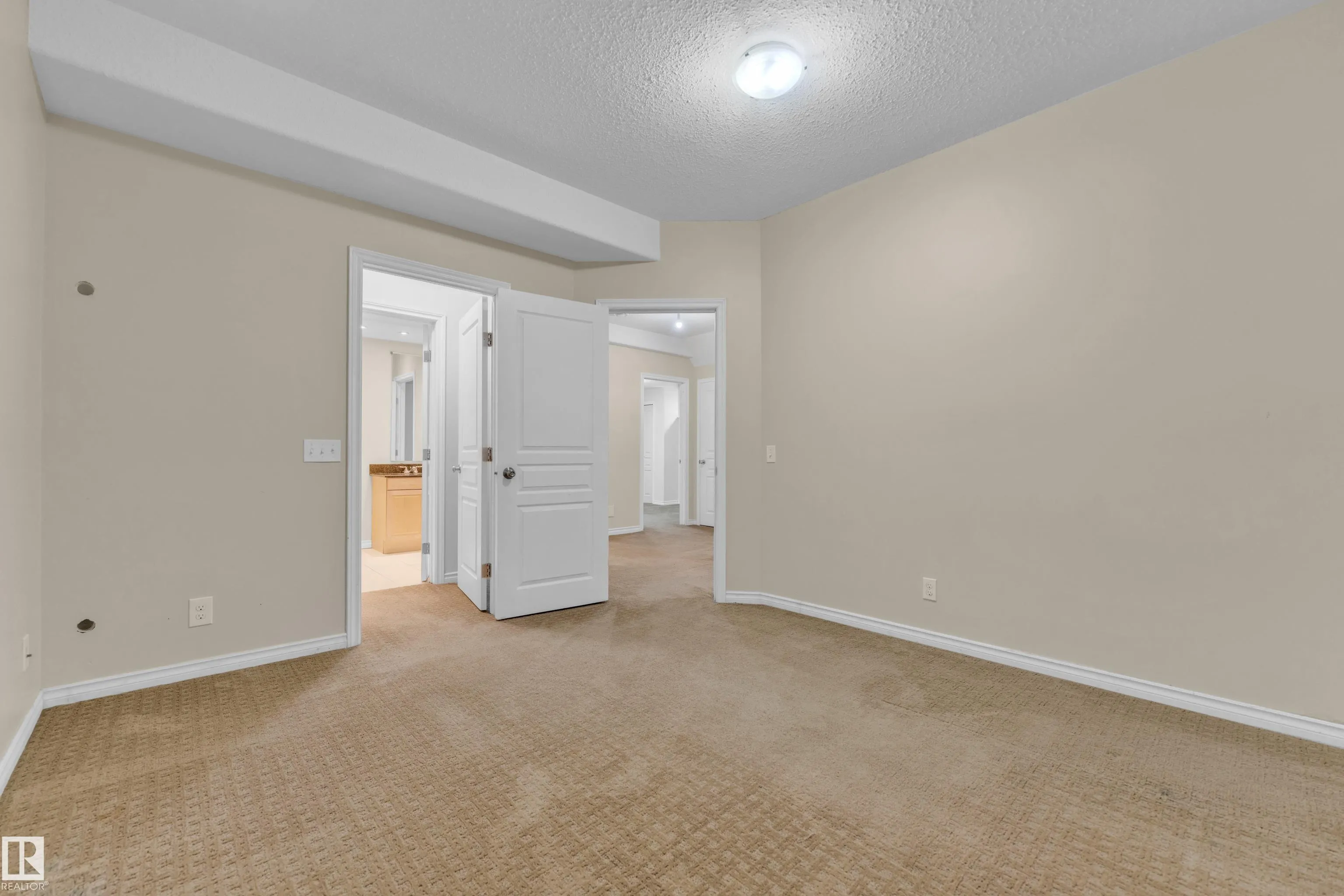 5528 209st