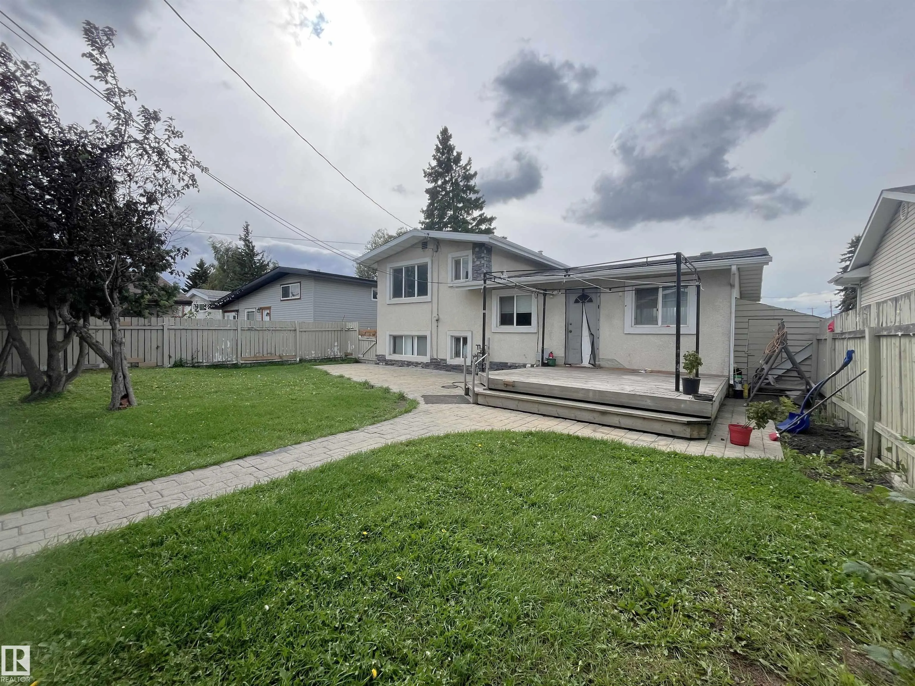8817 163 Street