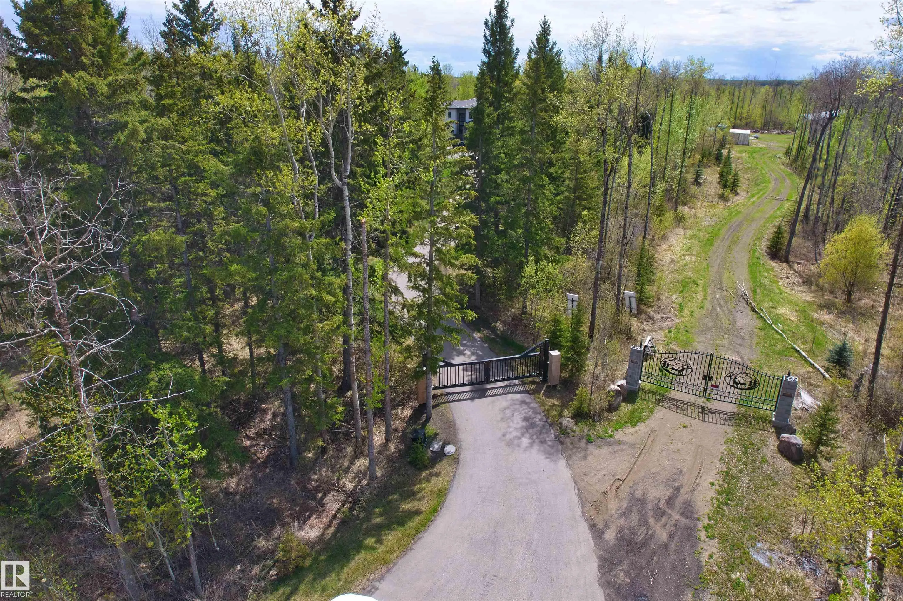 22433 TWP ROAD 520