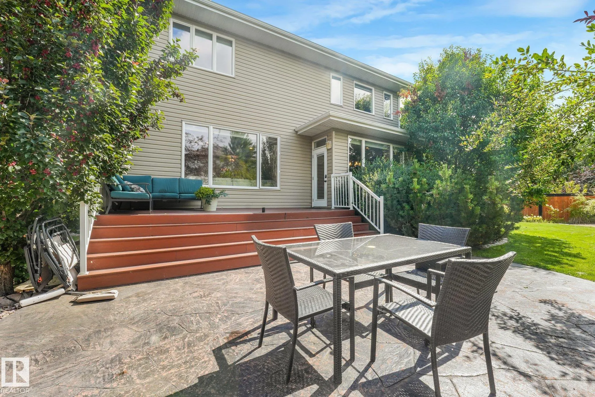 13 DILLON Bay