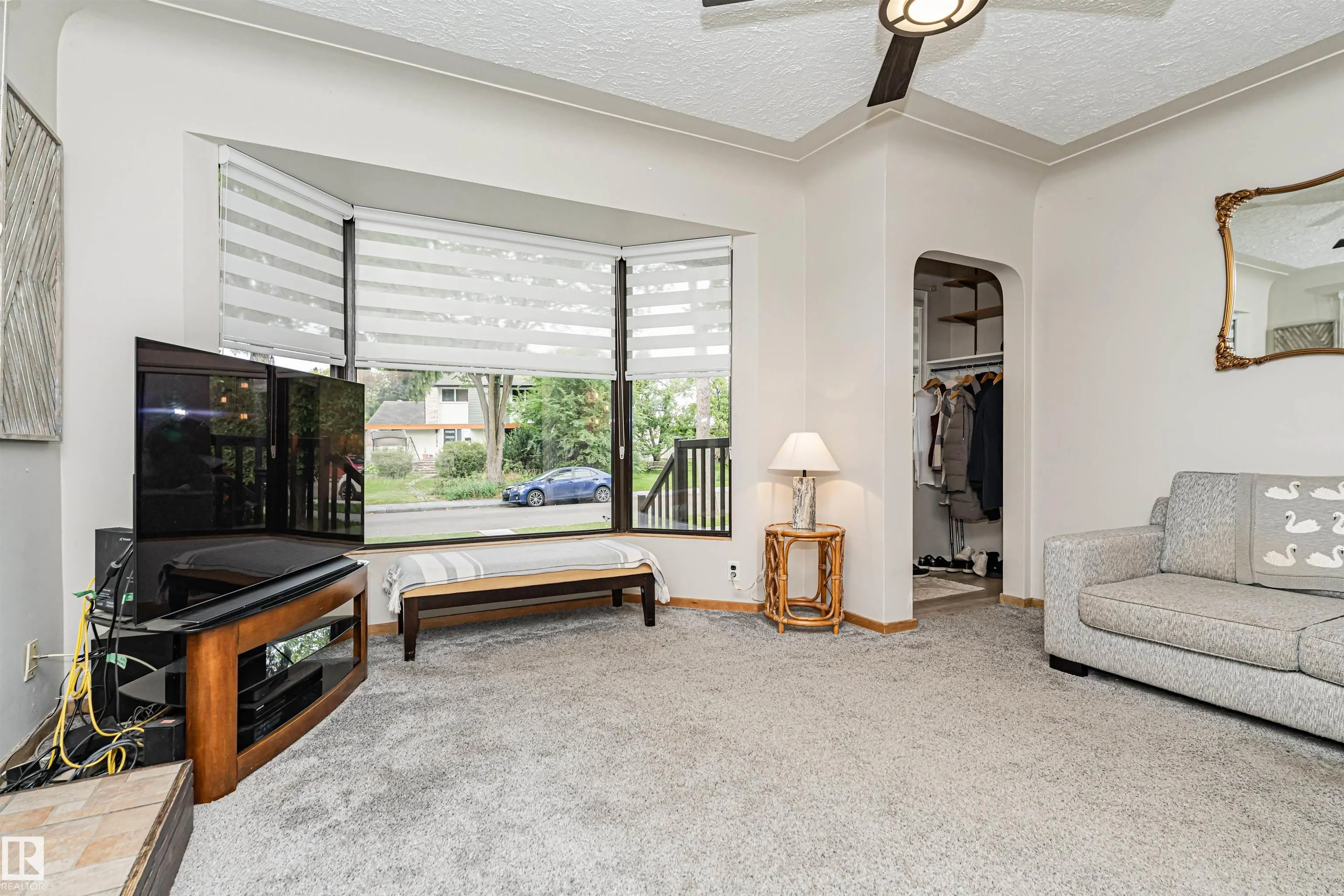 10807 136 Street