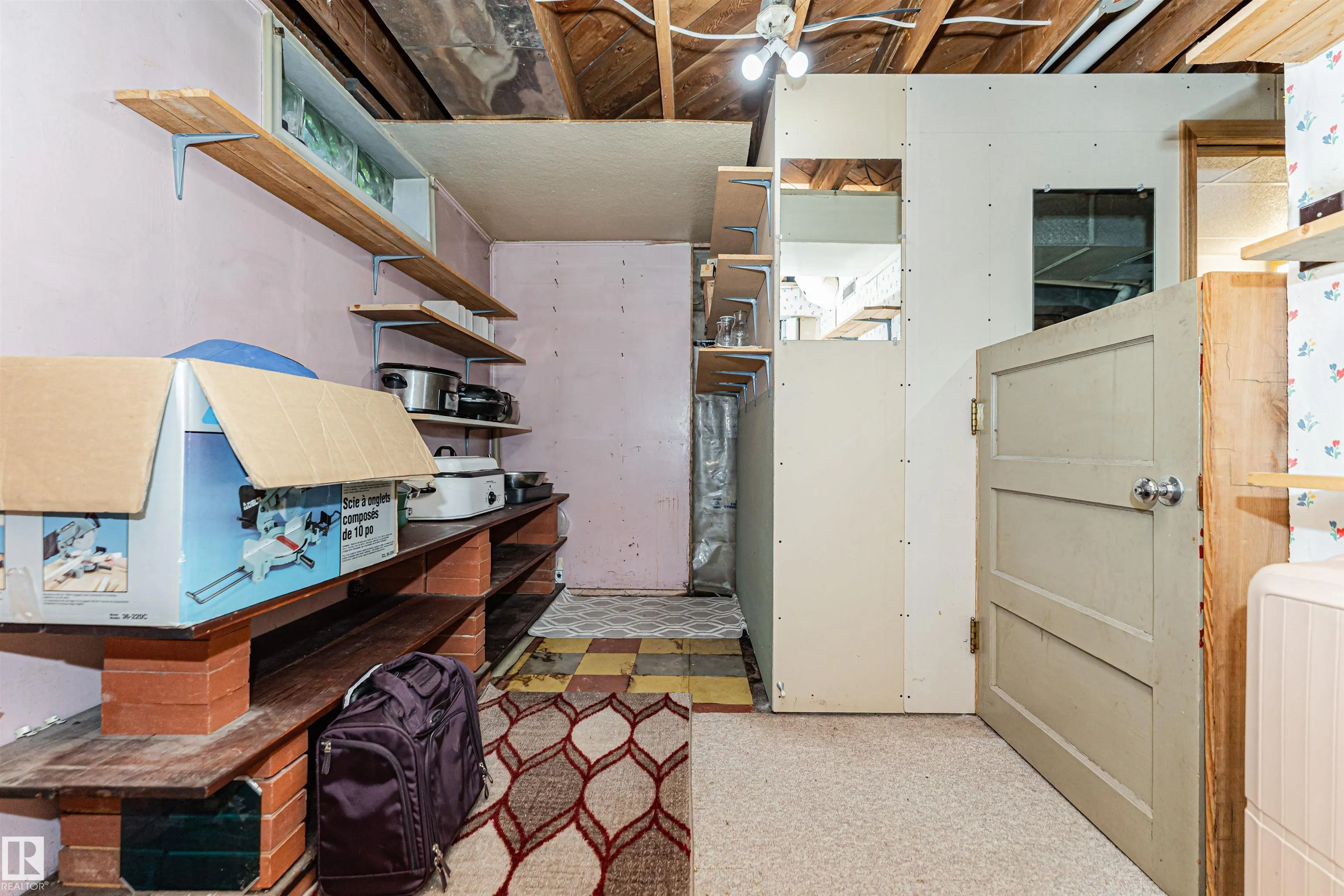10807 136 Street