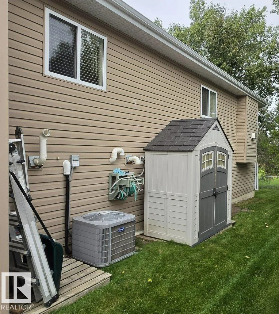 86 LINKSVIEW Drive
