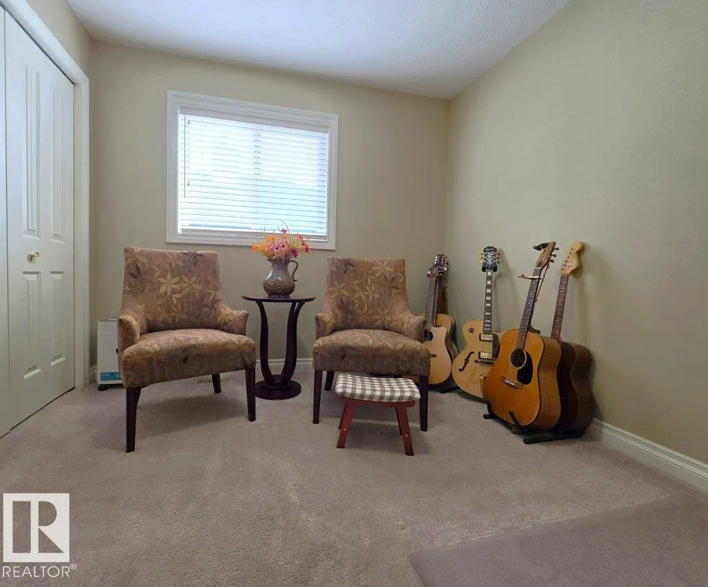 86 LINKSVIEW Drive