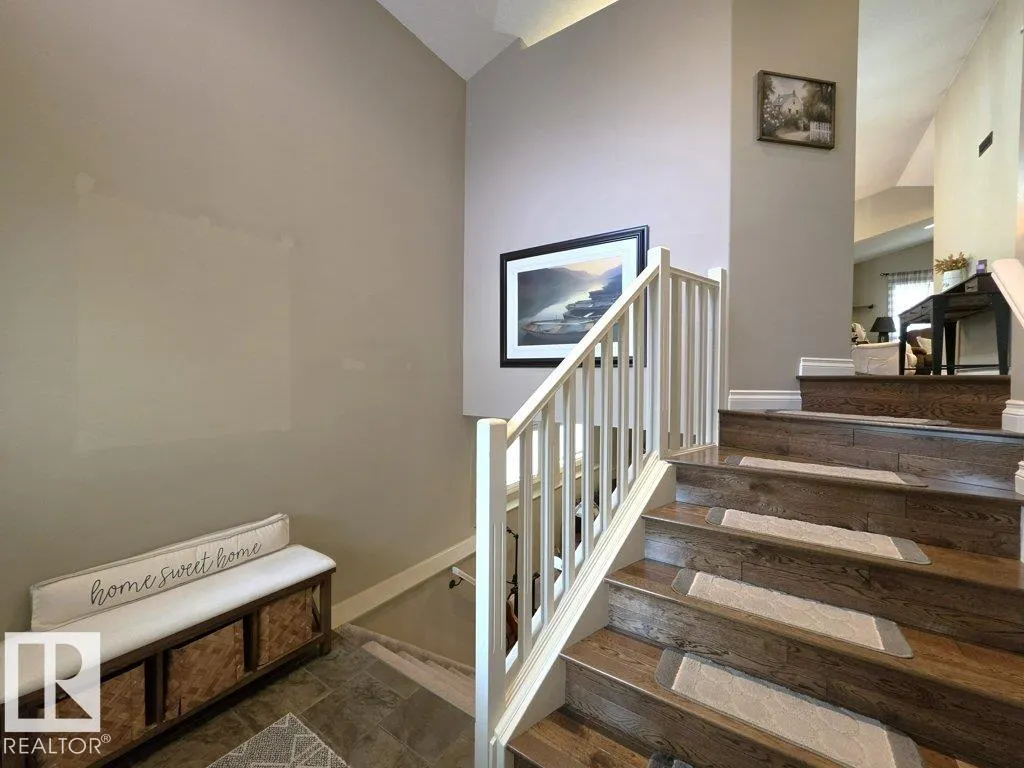 86 LINKSVIEW Drive