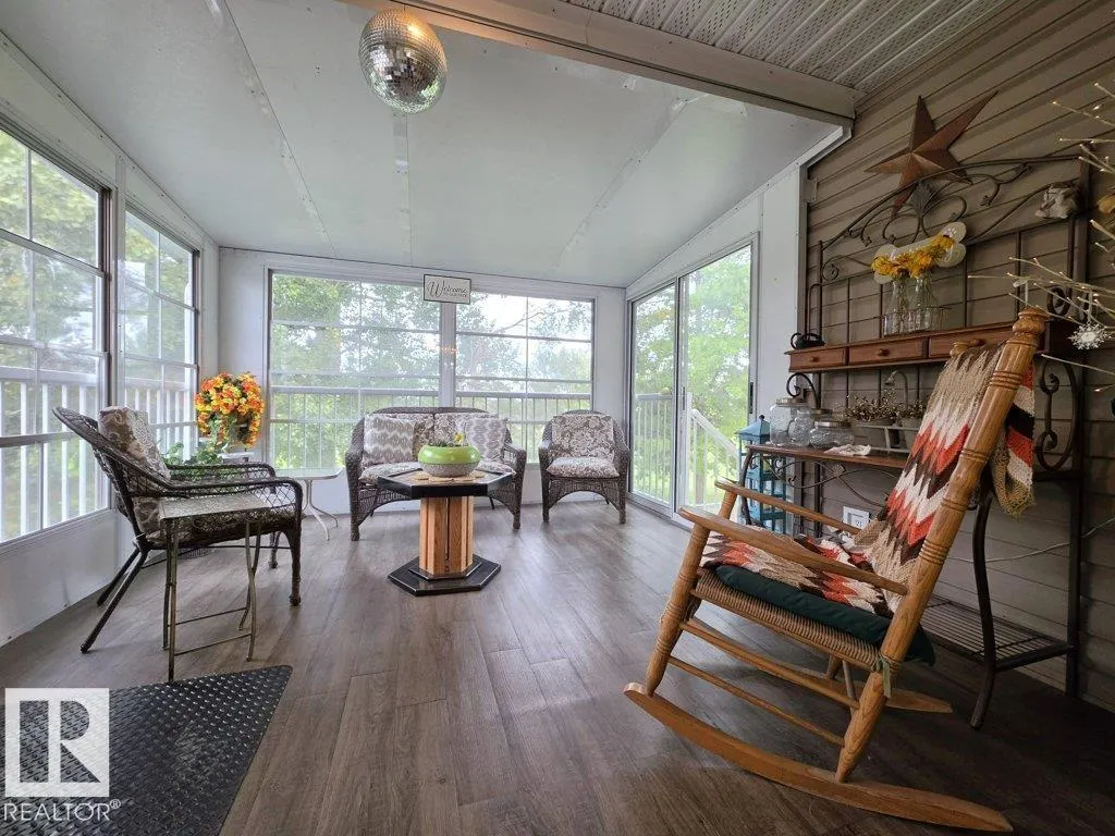 86 LINKSVIEW Drive